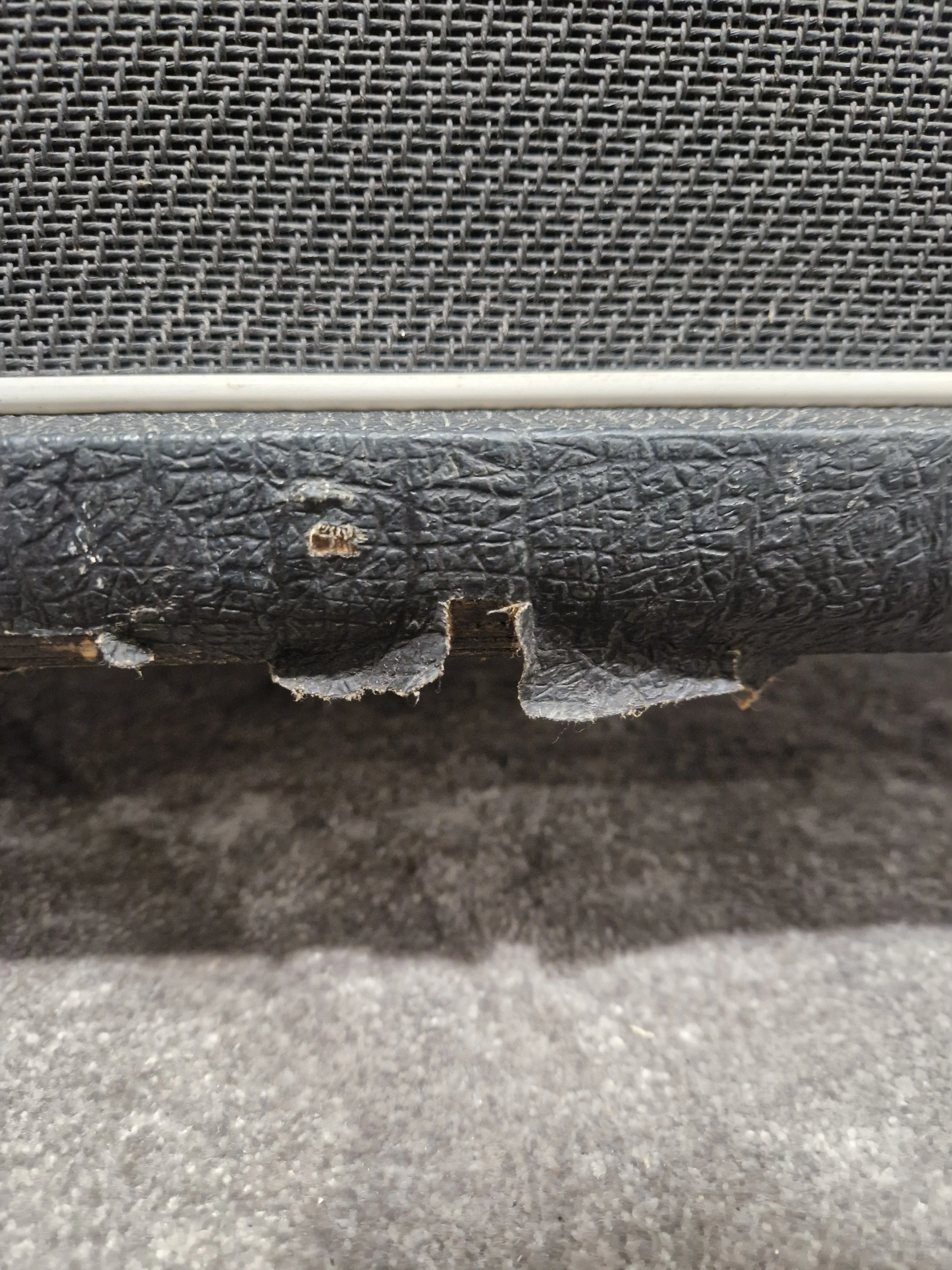 Marshall JCM900 1960 Lead - Guitar Amplifier Cabinet - Black - Good - Image 3