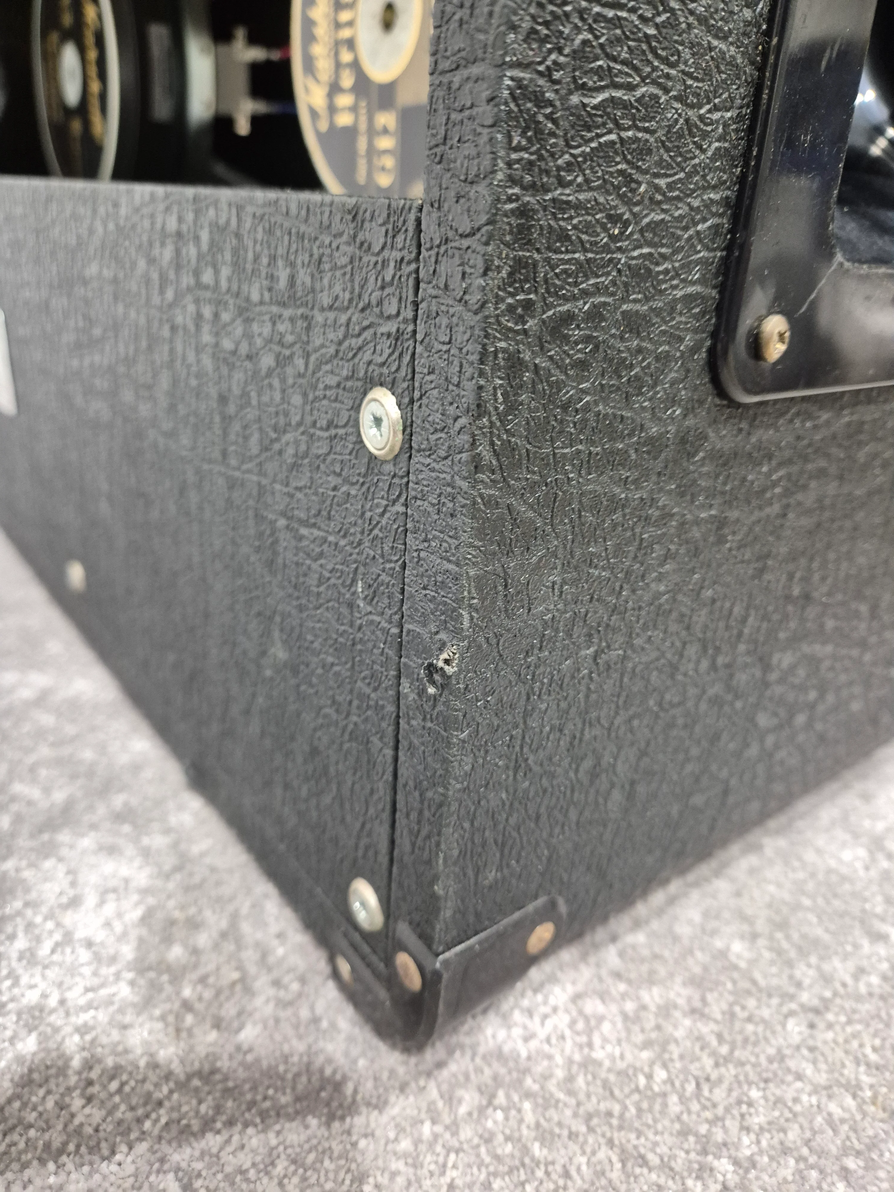 Marshall JVMC212 - 150-watt 2x12" Guitar Speaker Cabinet - Image 10