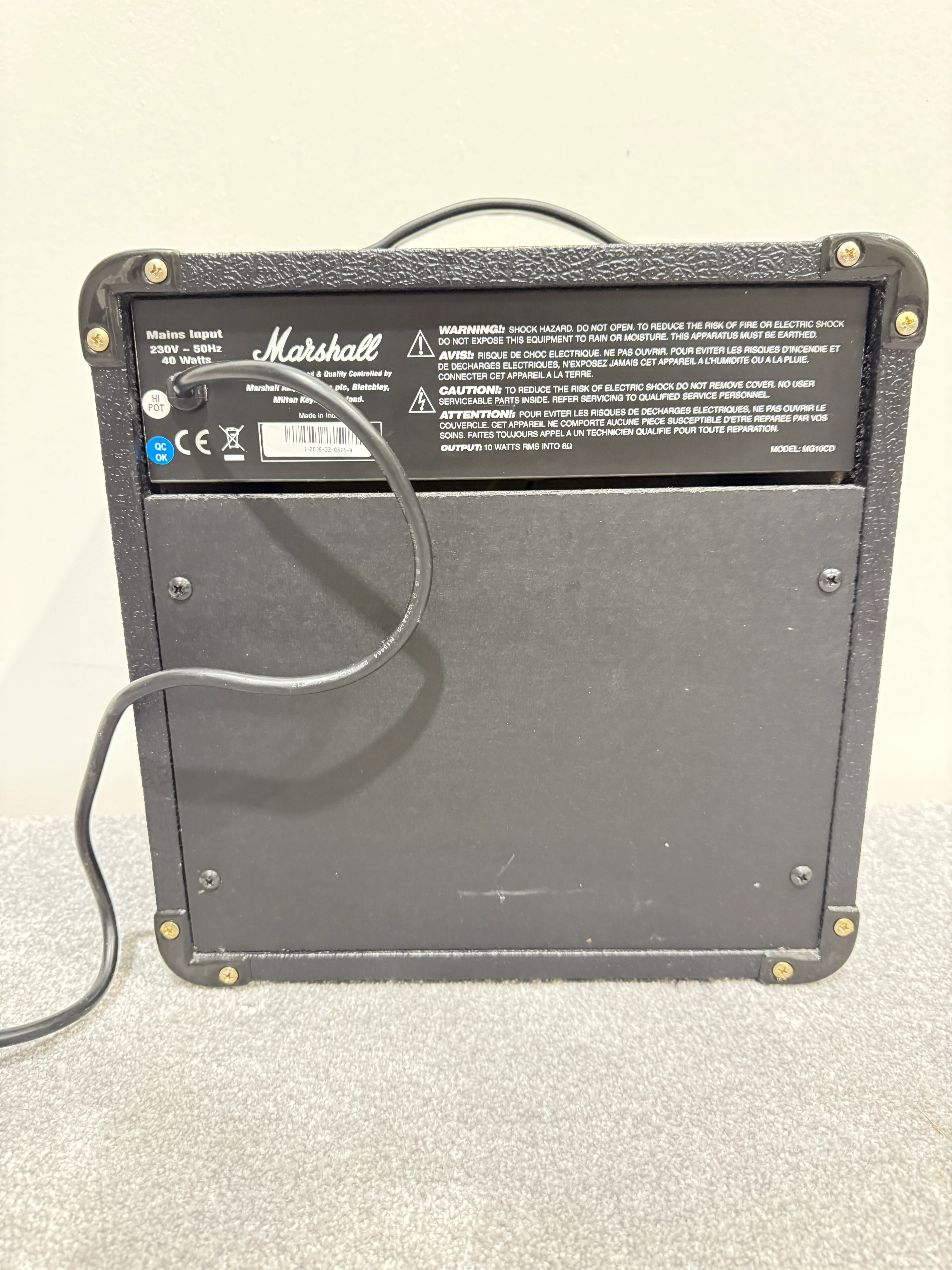 Marshall MG10CD Guitar Combo Twin Channel Amplifier - Image 9
