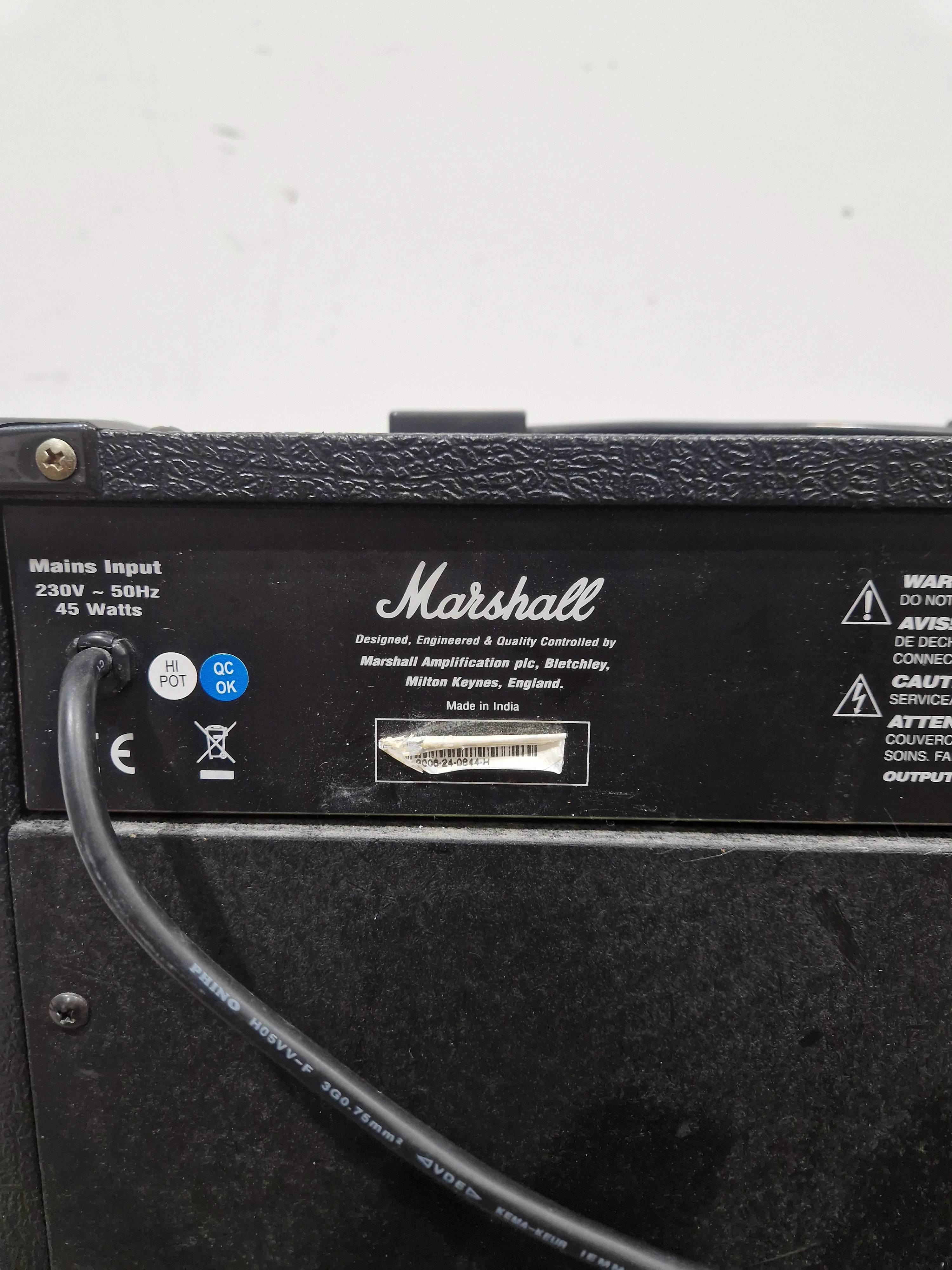 Marshall MG15CD - Guitar Amplifier - Guitar Amplifiers - Good - Image 3