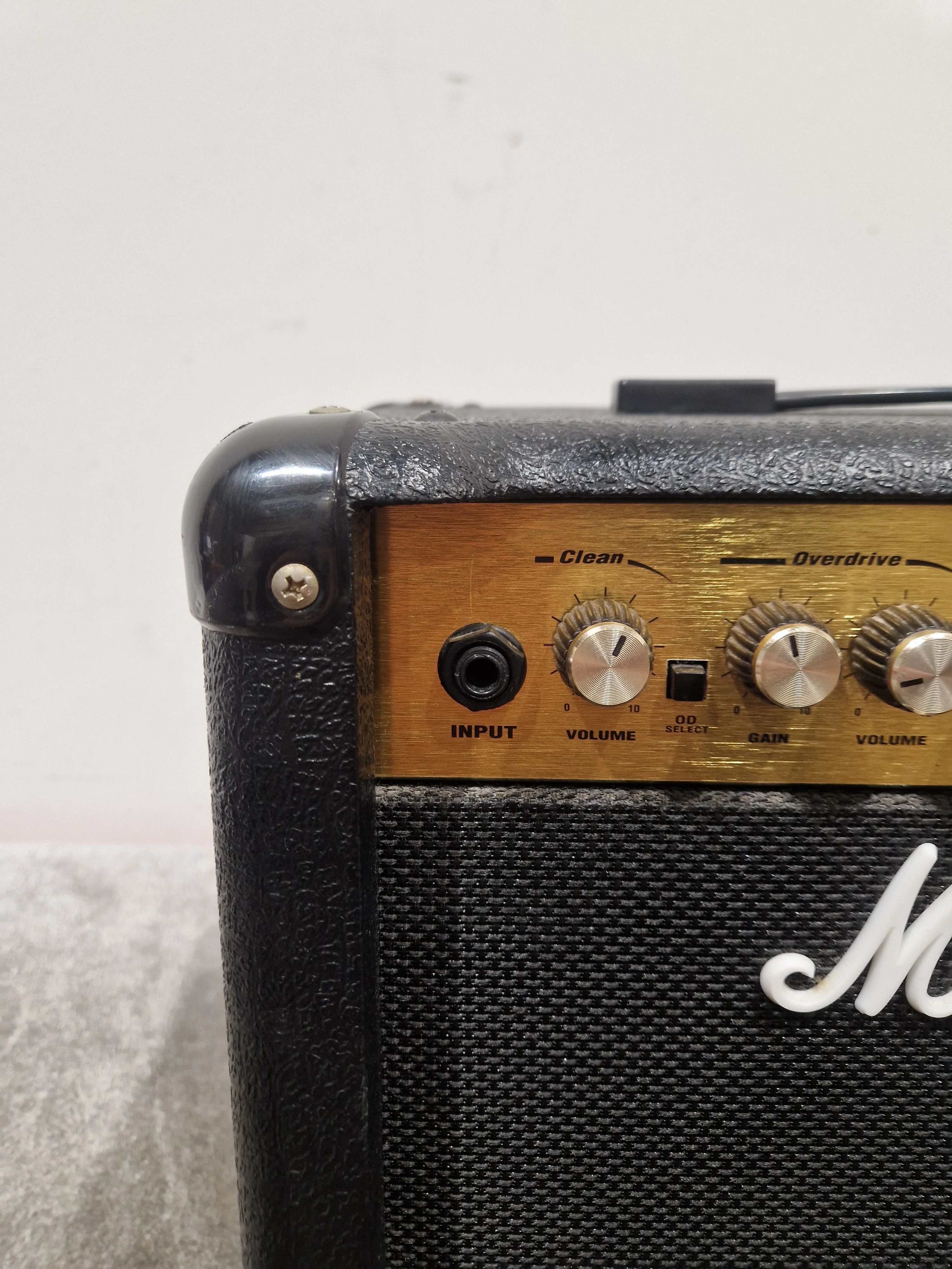 Marshall MG15CD - Guitar Amplifier - Guitar Amplifiers - Good - Image 9