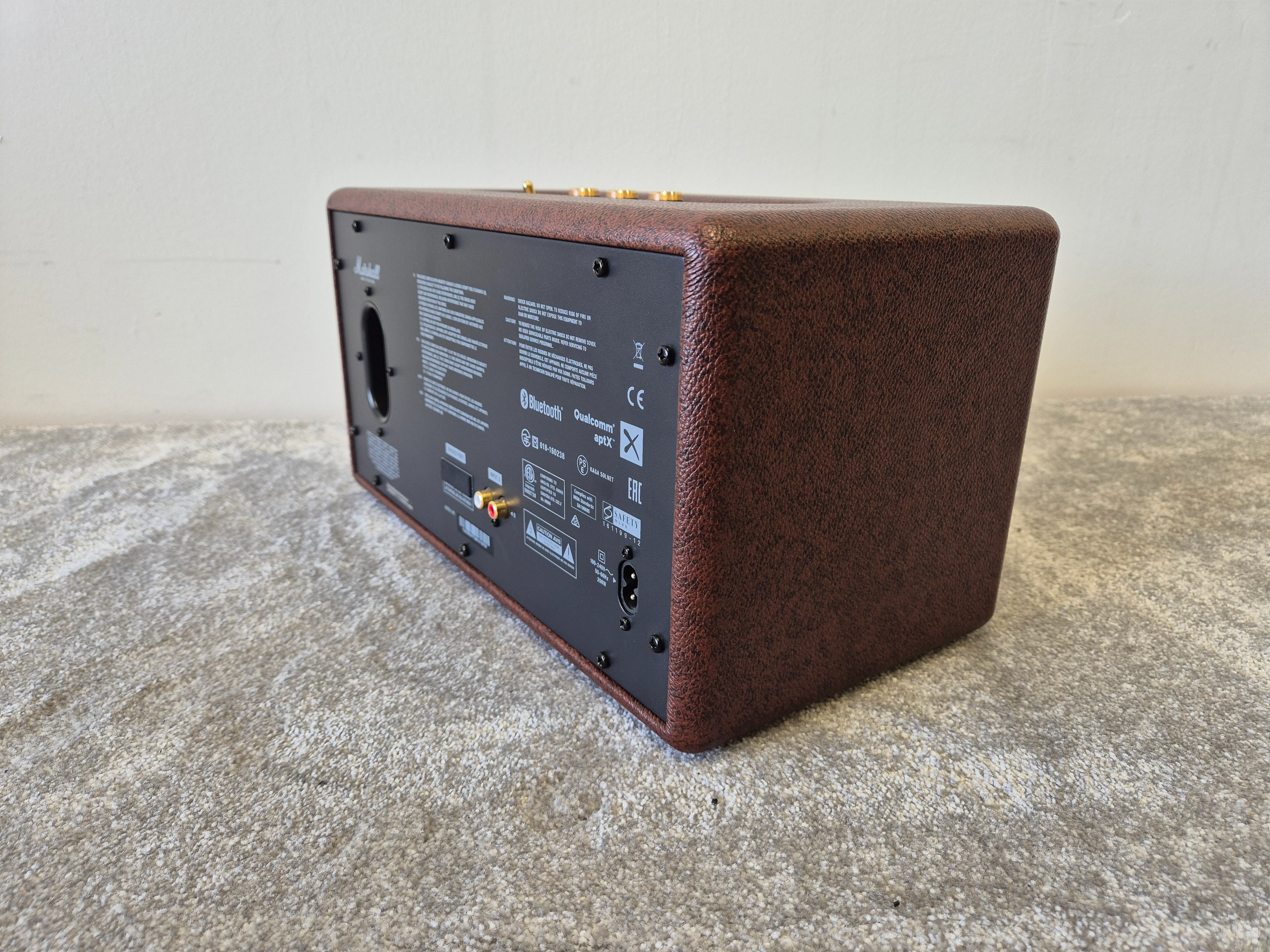 Marshall Stanmore - Bluetooth Speaker and Guitar Amplifier - Image 3