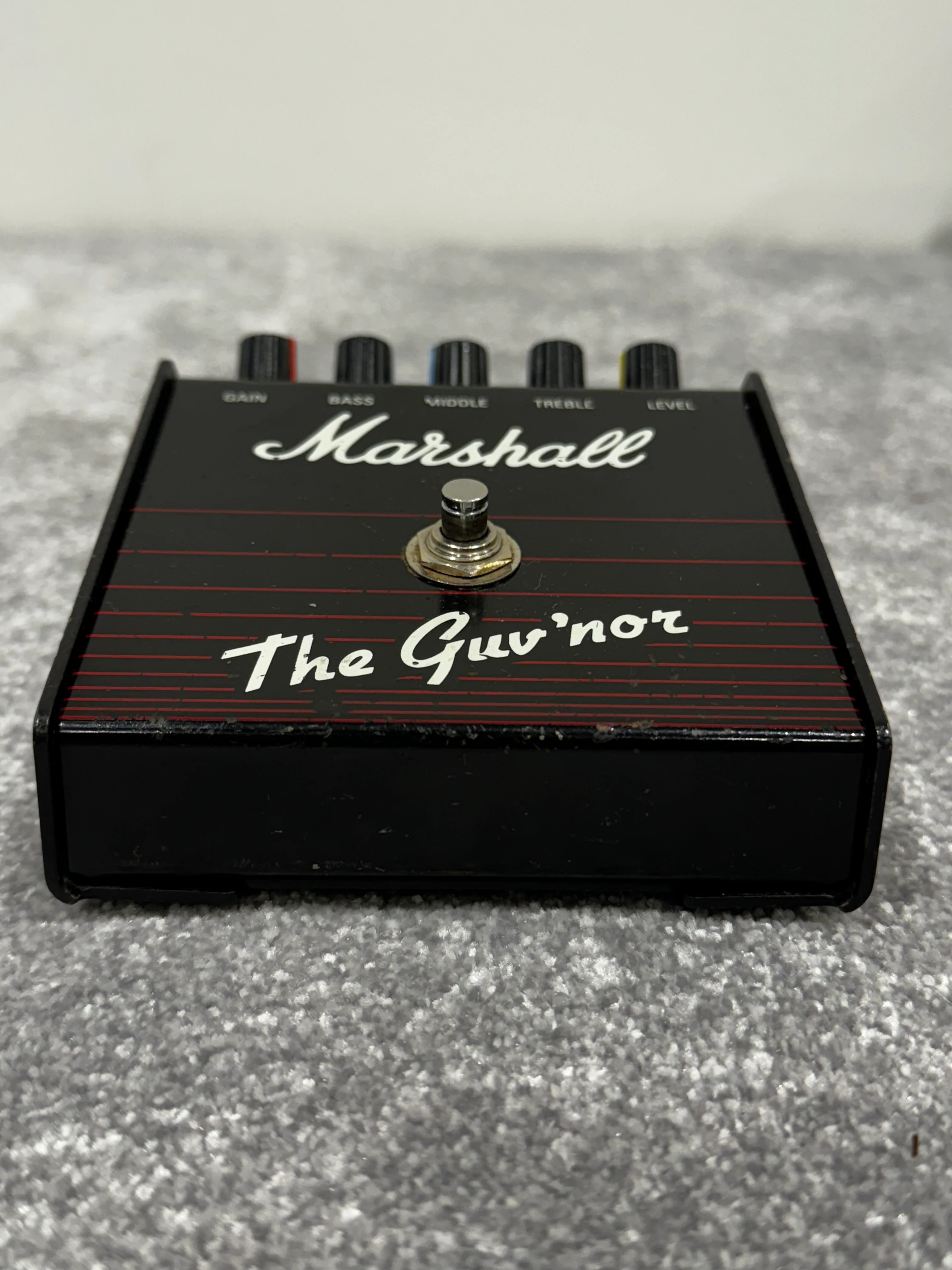 Marshall The Guv'nor Distortion Pedal Mk1 for Electric Guitar - Image 2