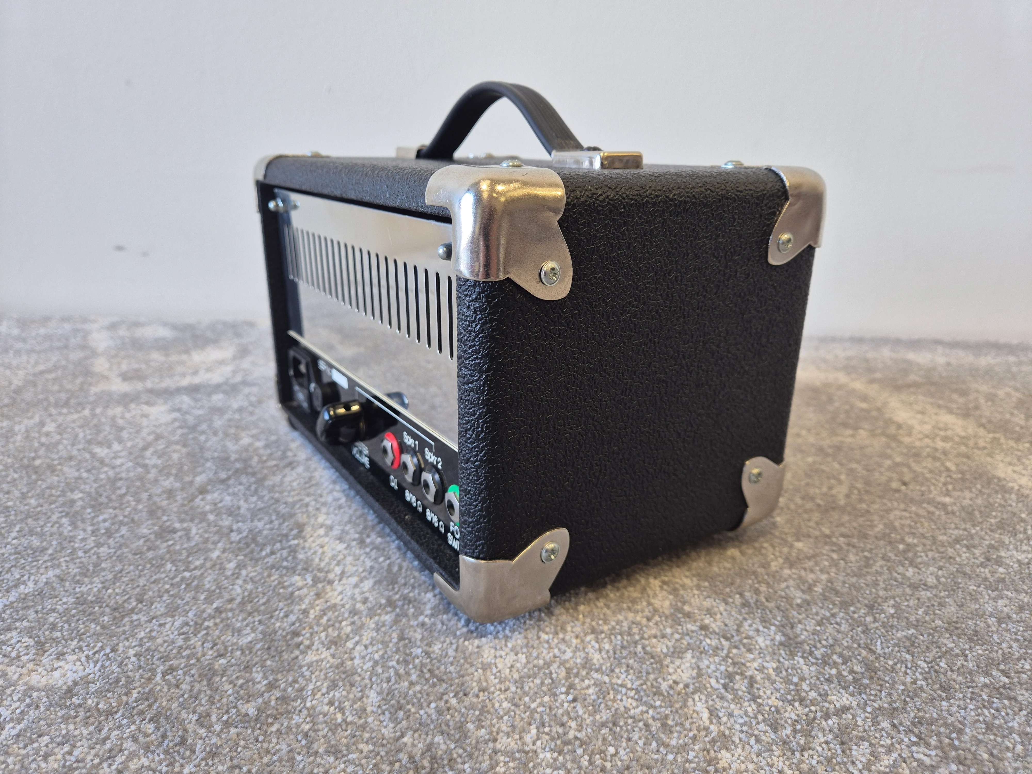 Matamp MiniMat - Compact Low-Wattage Guitar Amplifier - Image 3