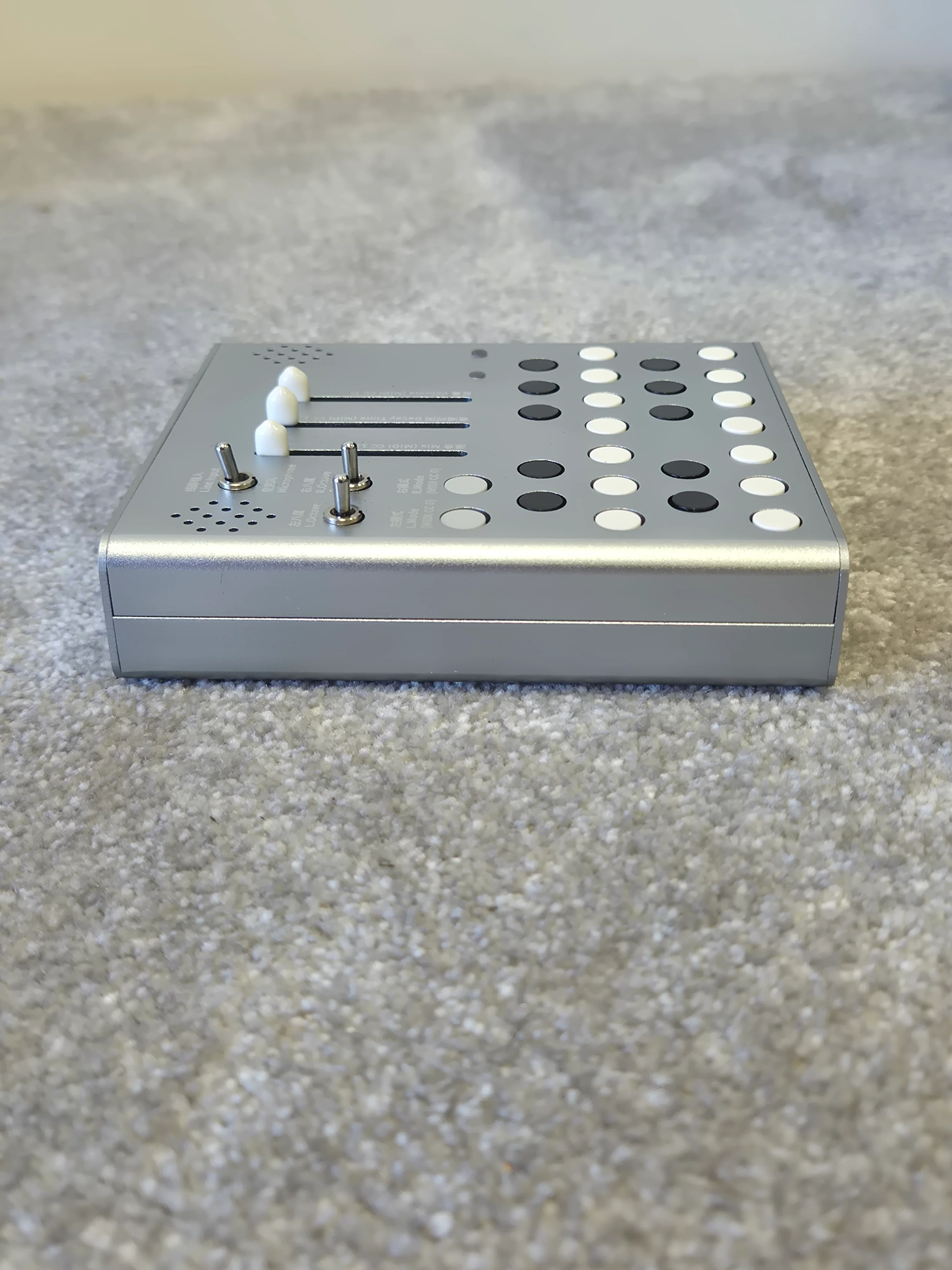 Meng Qi Wingie 2 Silver - Digital Synthesizer - Excellent - Image 5