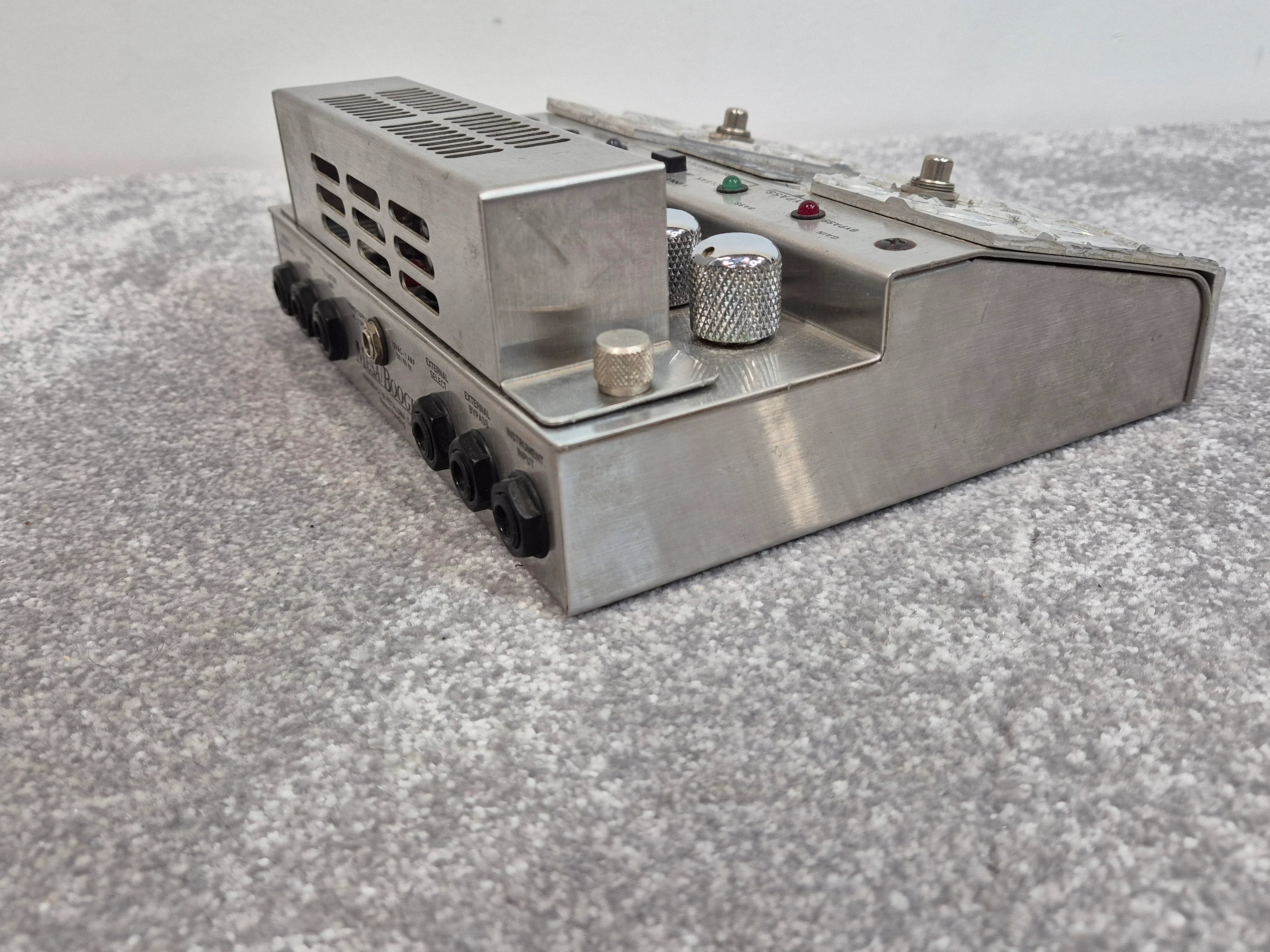 Mesa V Twin Amp - All-Tube Dual Channel Preamp Pedal - Image 4