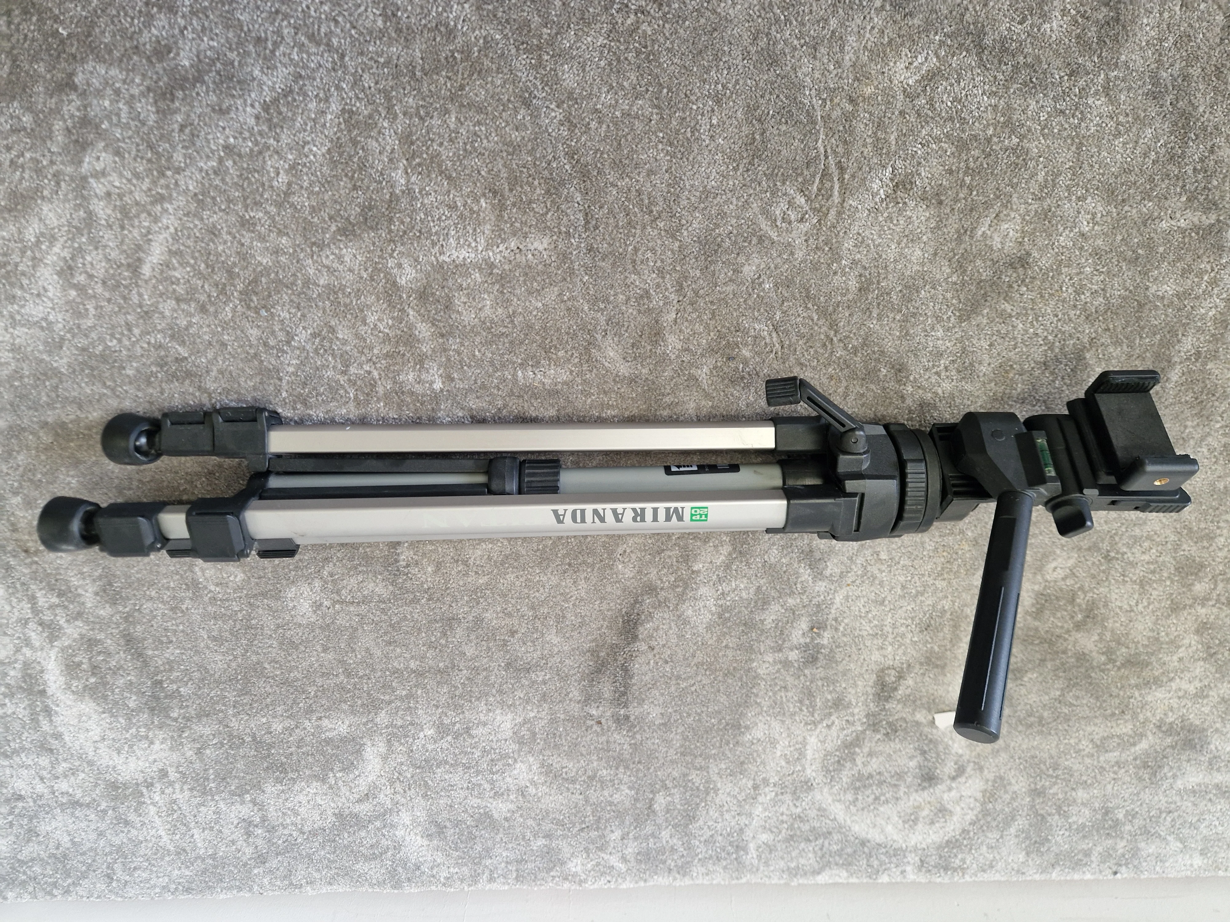 Miranda Titan Camera/Phone Tripod – Adjustable Height – Universal Mount – Excellent - Image 5