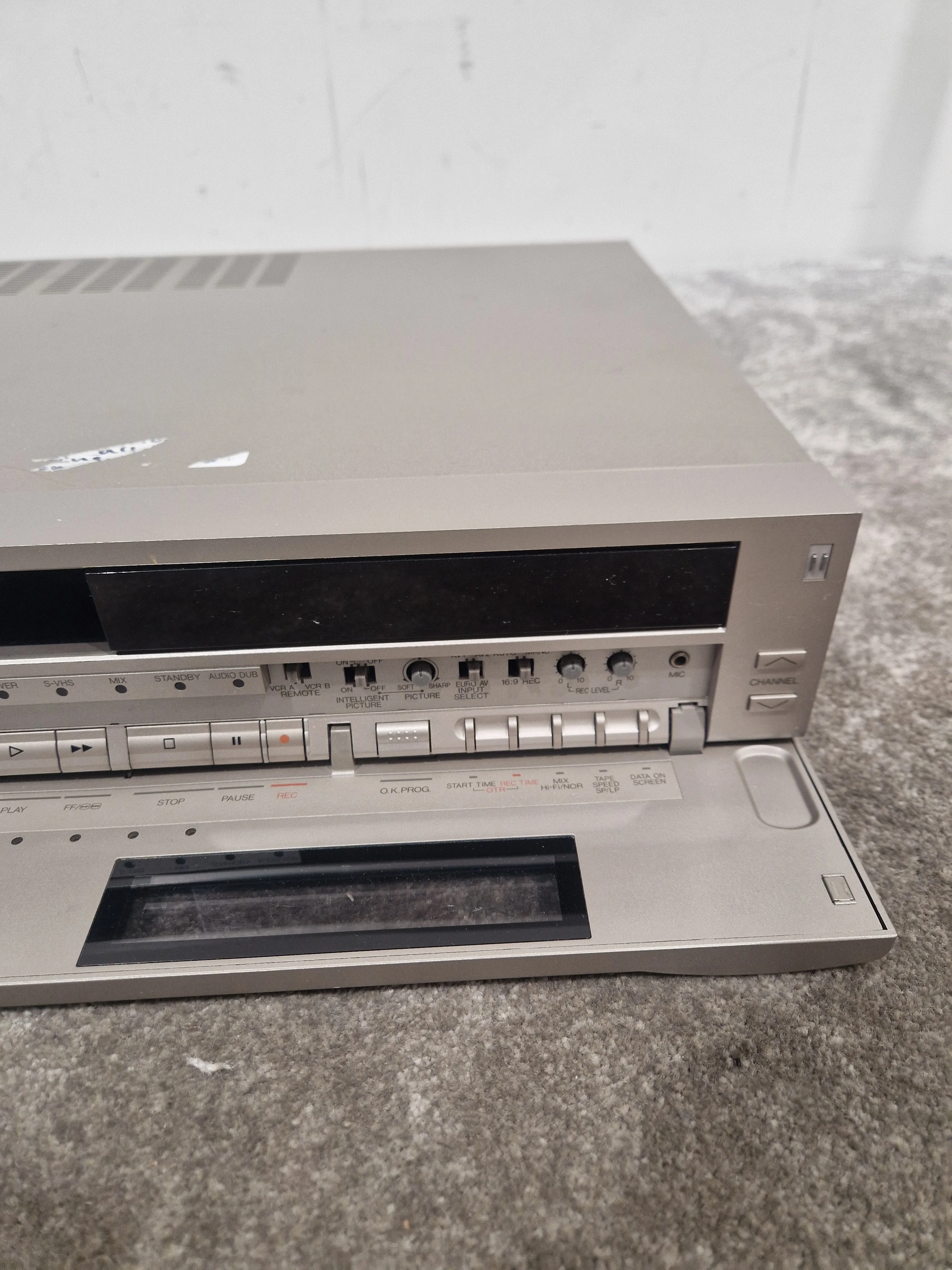 Mitsubishi M-1000 - Vintage Tape Deck - Spares or Repair w/ Power Supply - Image 4