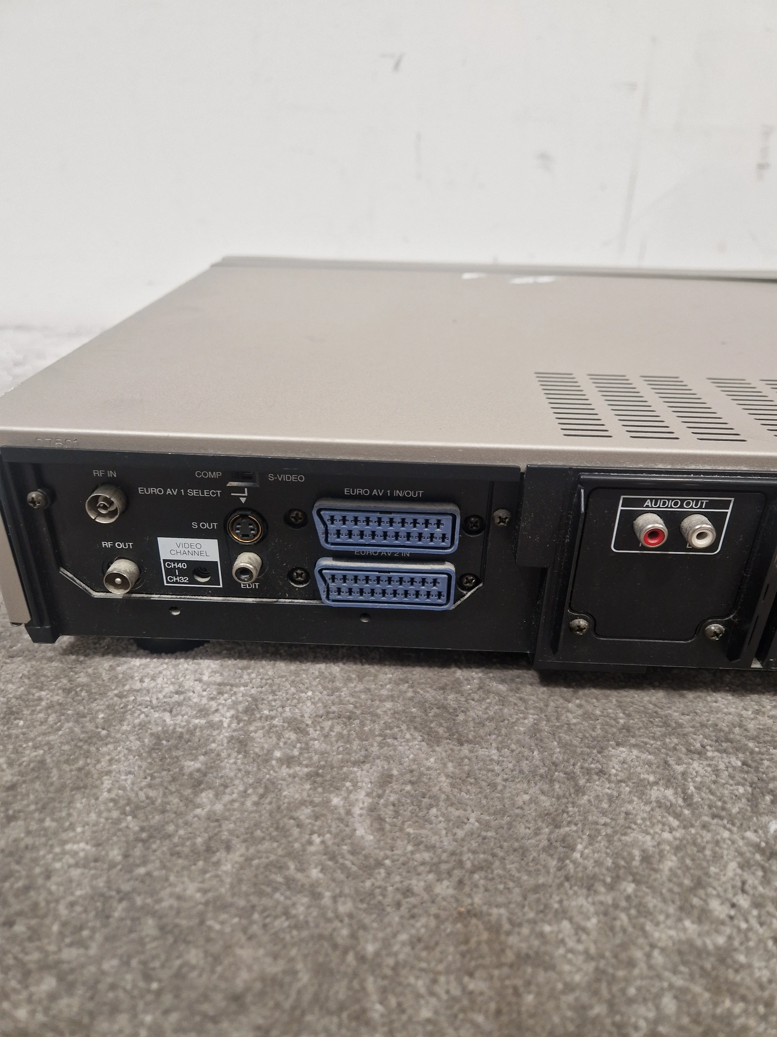 Mitsubishi M-1000 - Vintage Tape Deck - Spares or Repair w/ Power Supply - Image 8
