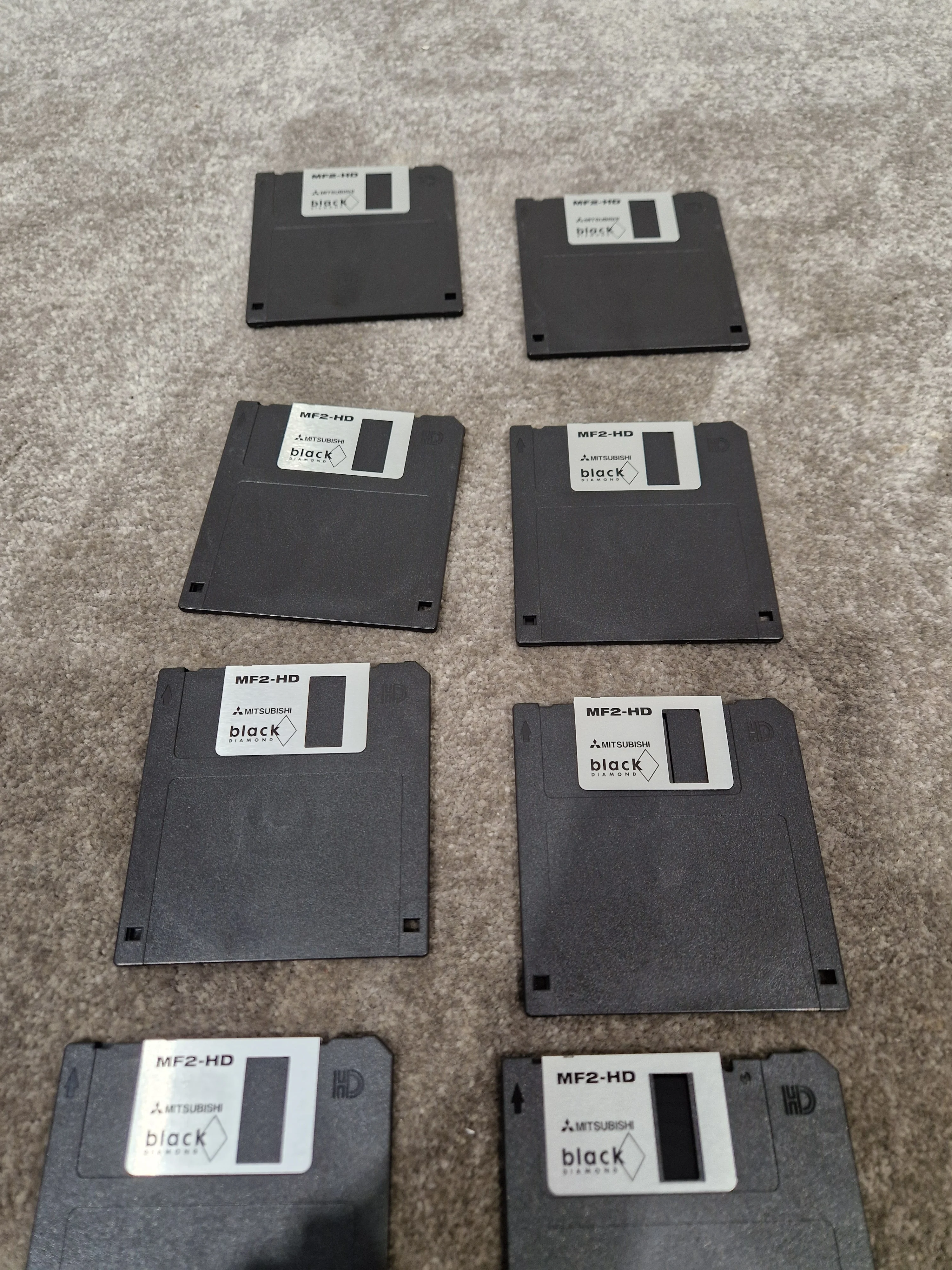 Mitsubishi Microdiscs MF2-HD Set OF-10 Black - High-Density Storage - Excellent w/ Plastic case - Image 10
