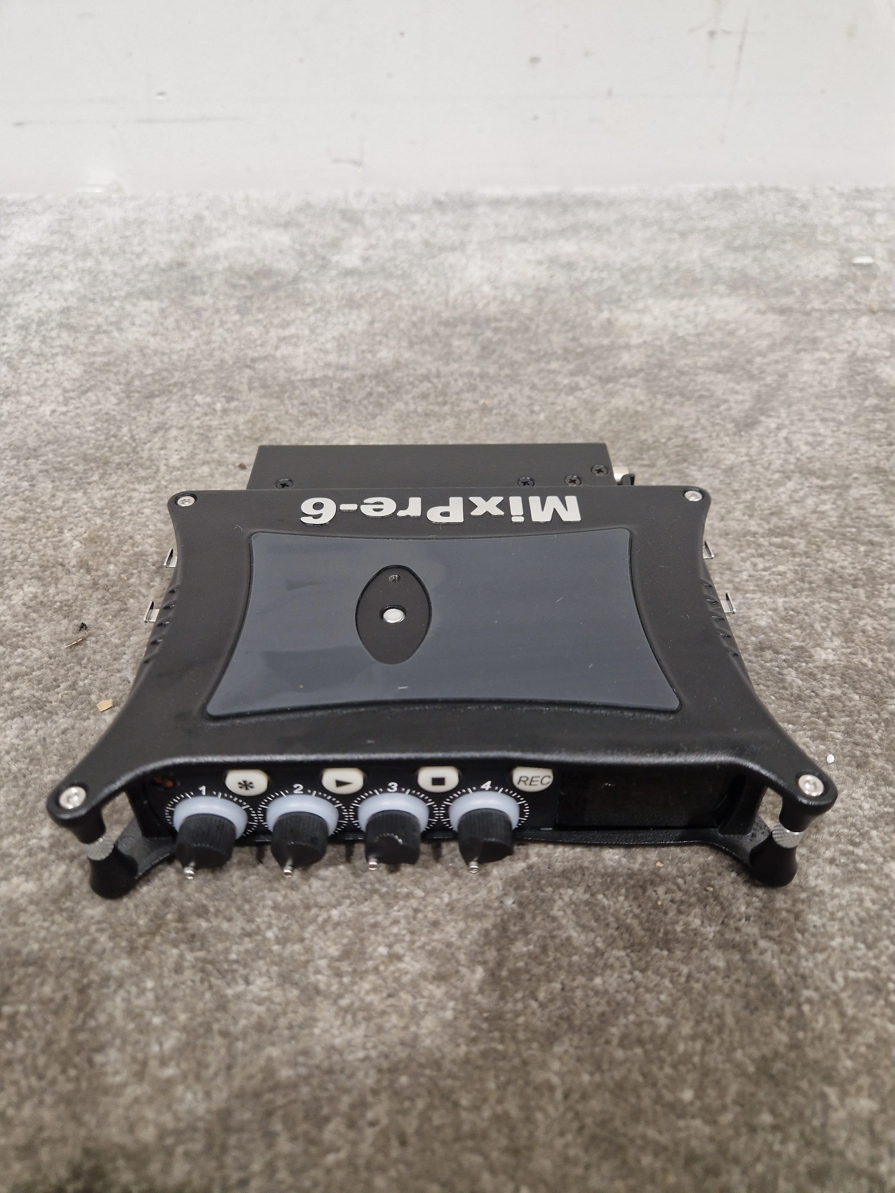 Mixpre-6 Black Audio Interface - Portable Multitrack Recorder - Excellent - Image 3