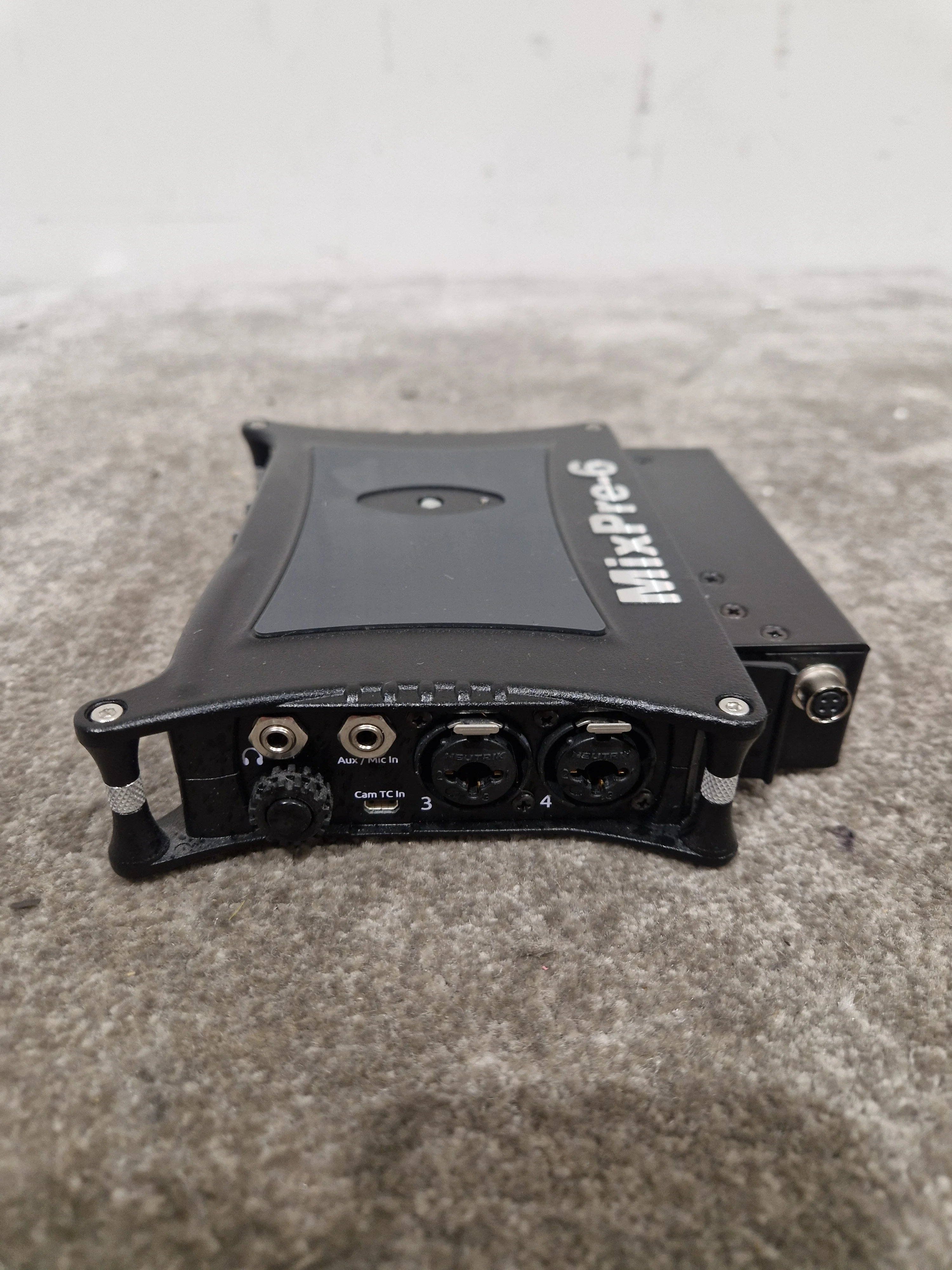 Mixpre-6 Black Audio Interface - Portable Multitrack Recorder - Excellent - Image 7