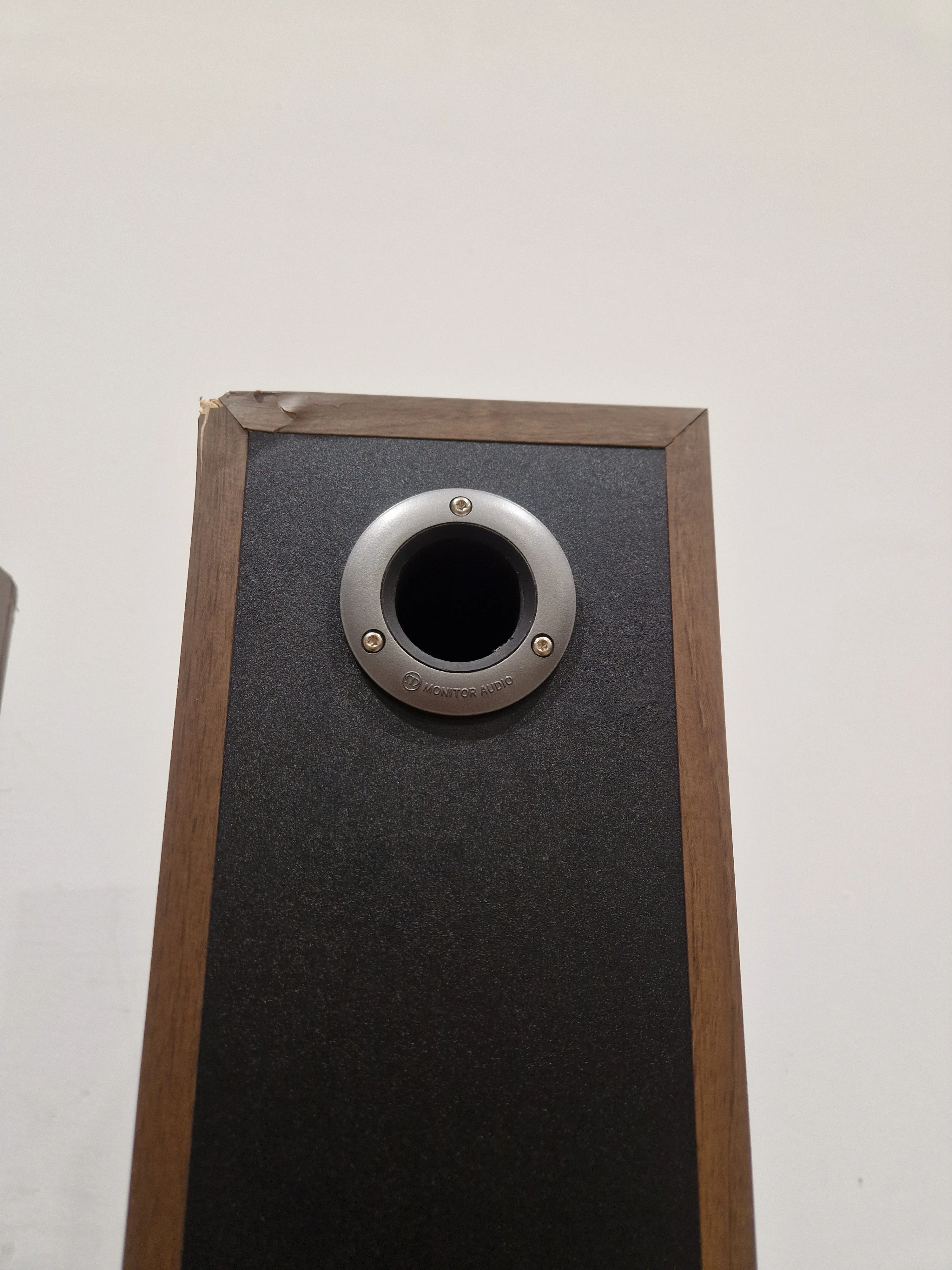 Monitor Audio Bronze 6 - Floorstanding Speakers - Pair - Walnut - Good - Image 9