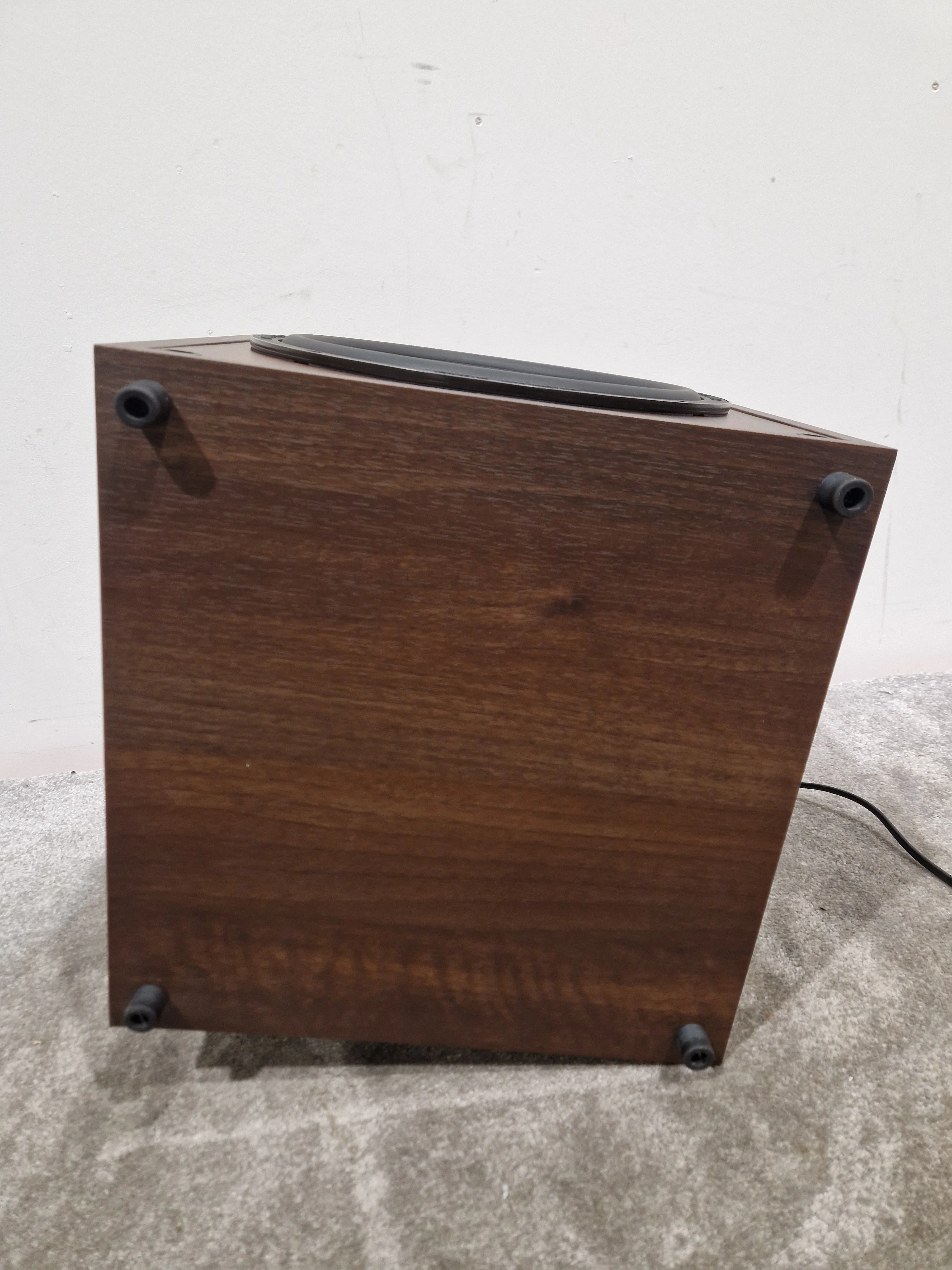 Monitor Audio MRW-10 - Active Subwoofer - Walnut - Excellent - Image 2