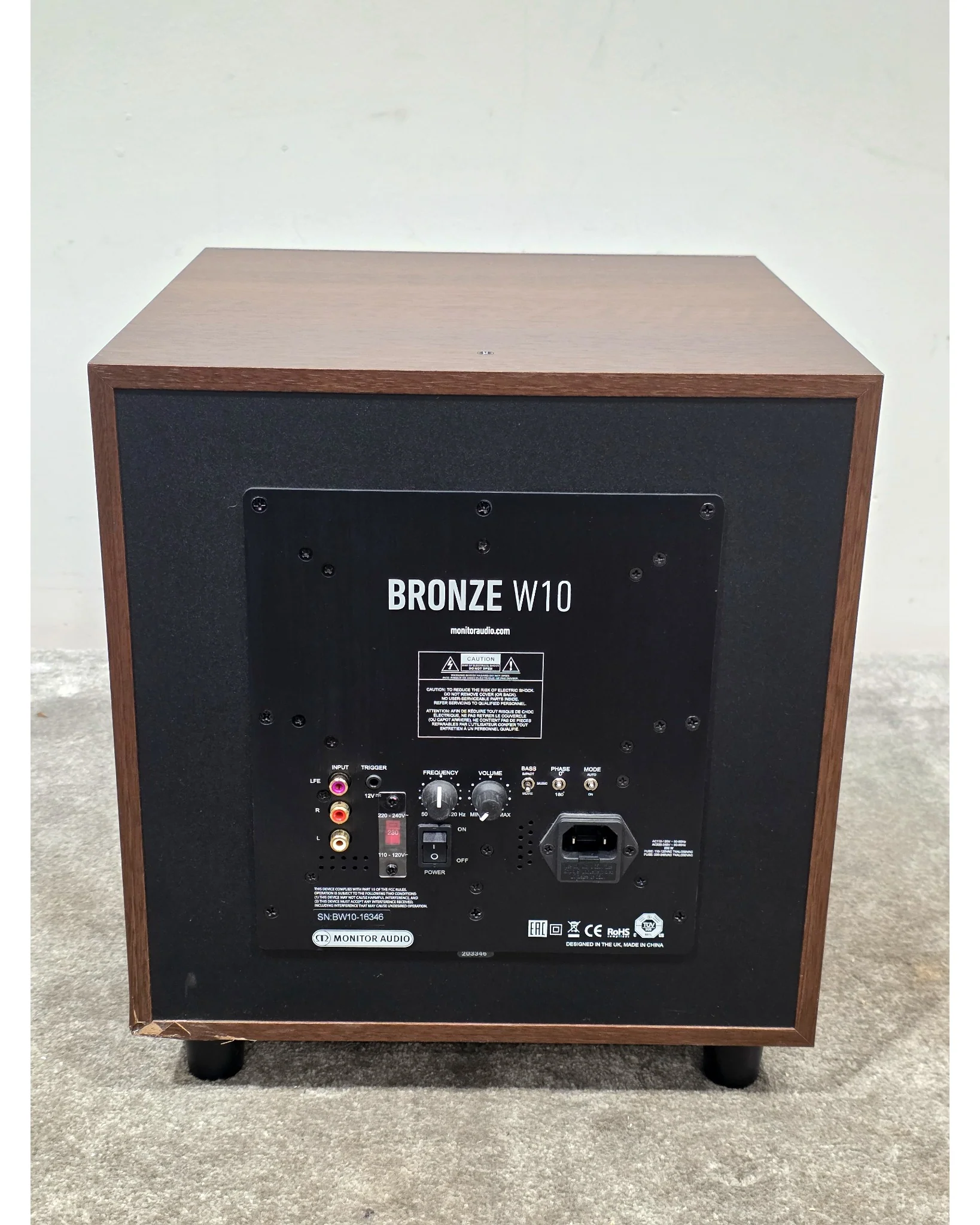 Monitor Audio W10 - Subwoofer - Walnut - Good w/ Manuals - Image 4