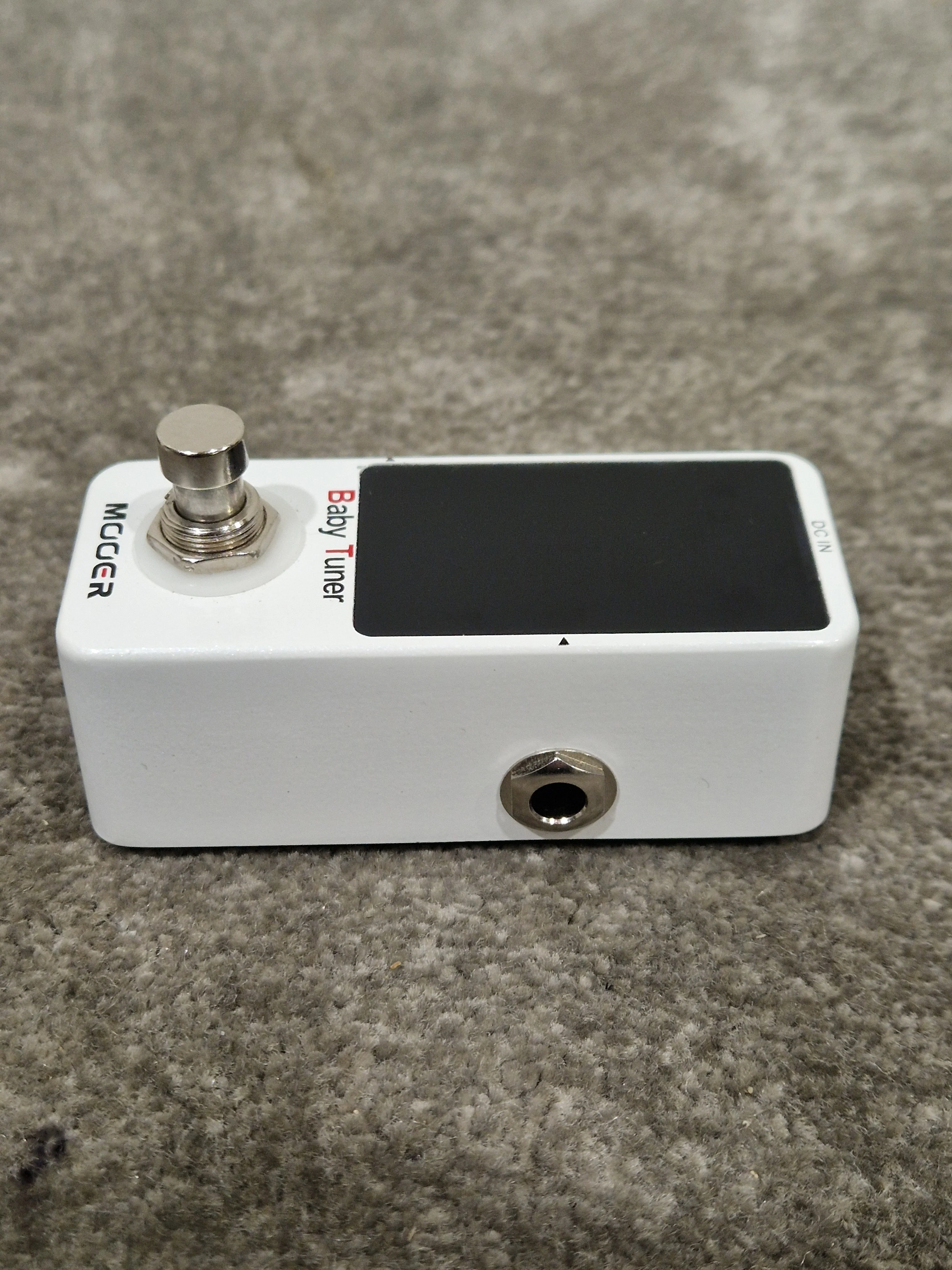 Mooer Baby Tuner - Tuner Pedal - White - Excellent - Image 4