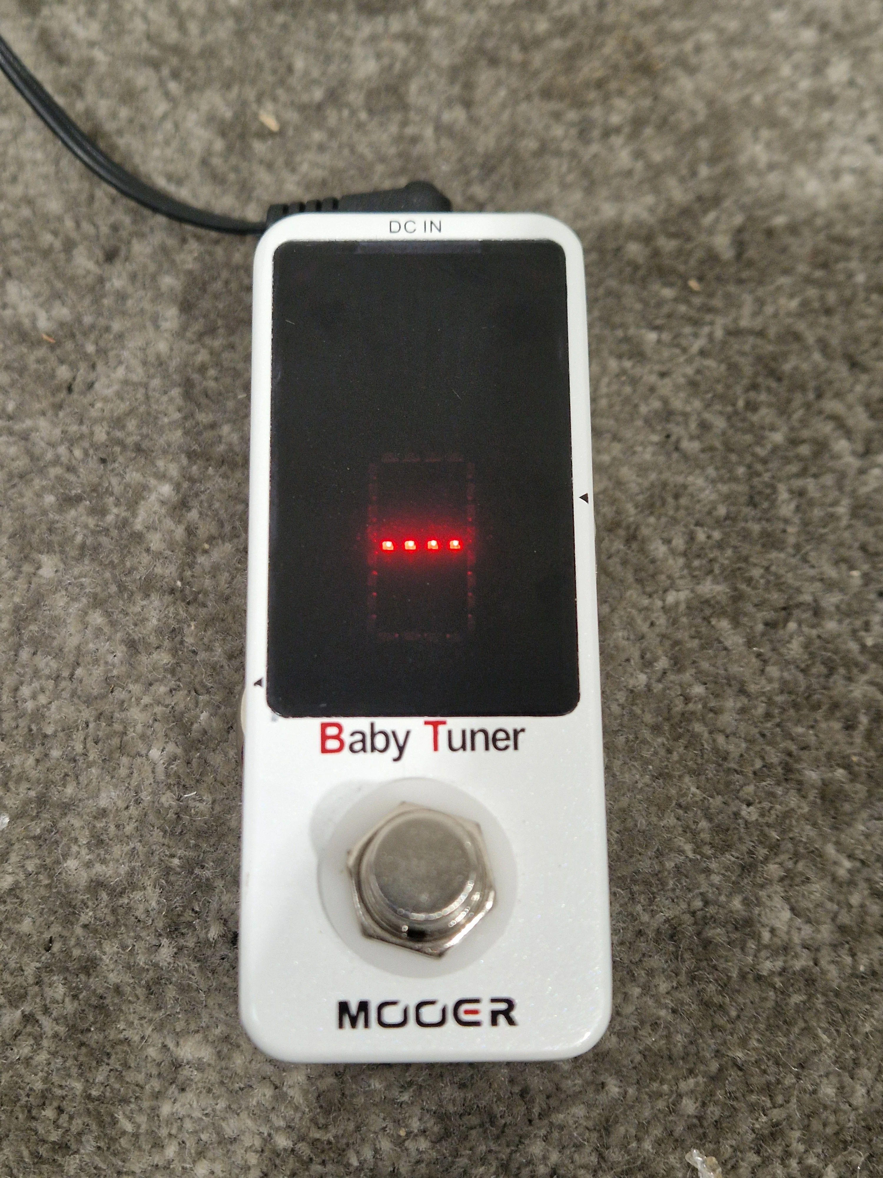 Mooer Baby Tuner - Tuner Pedal - White - Excellent - Image 8