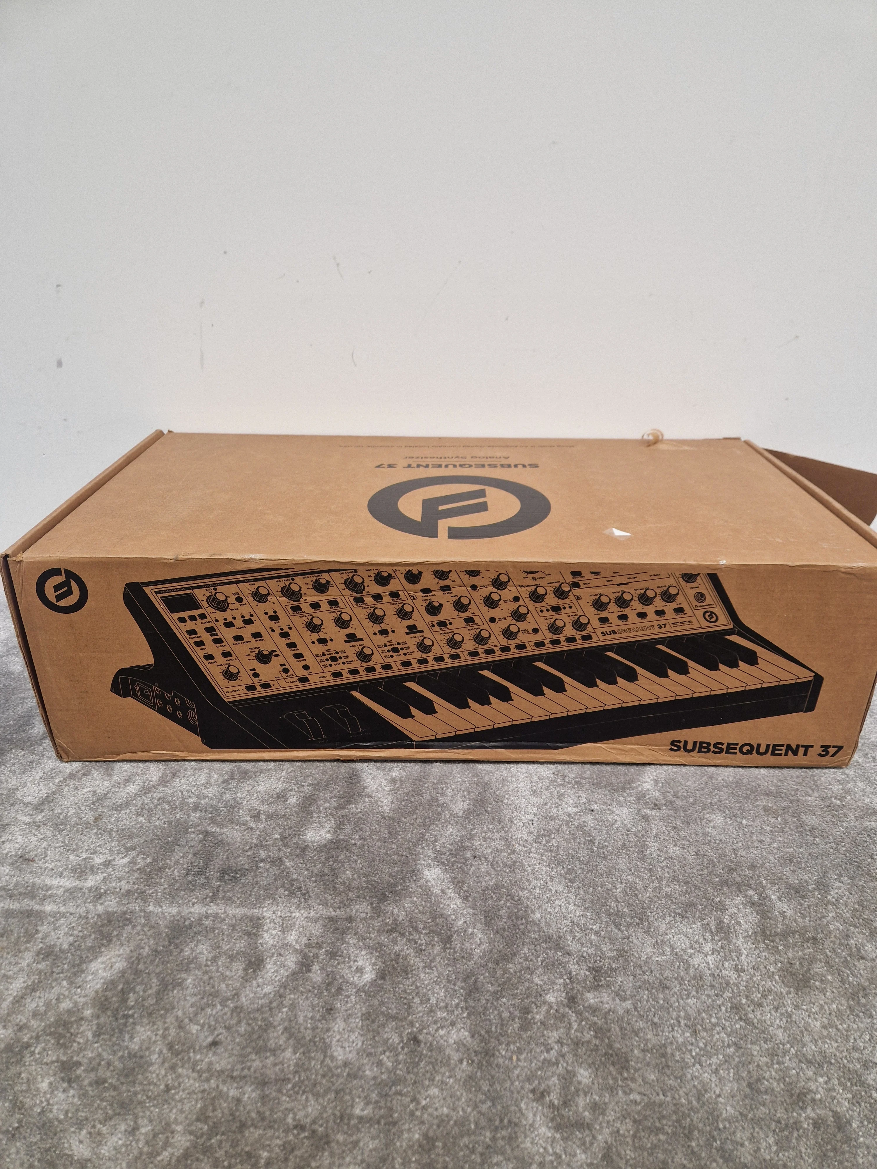 Moog Subsequent 37 Keyboard - Paraphonic Synthesizer, 37-Key - Excellent w/ Original Box & Power Supply & Manuals - Image 16