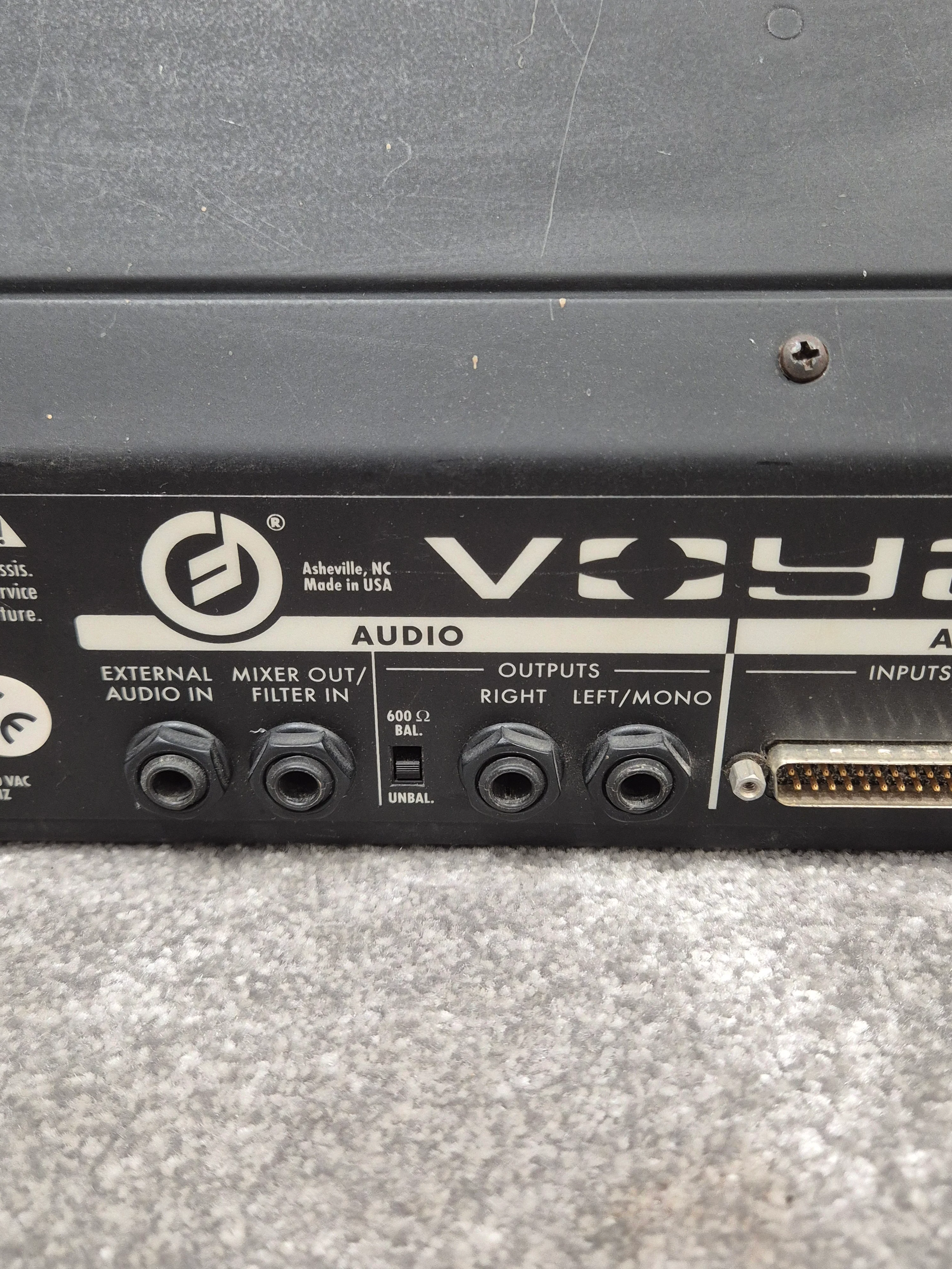Moog Voyager RME - 5U Rack Mount Synthesizer - Image 12