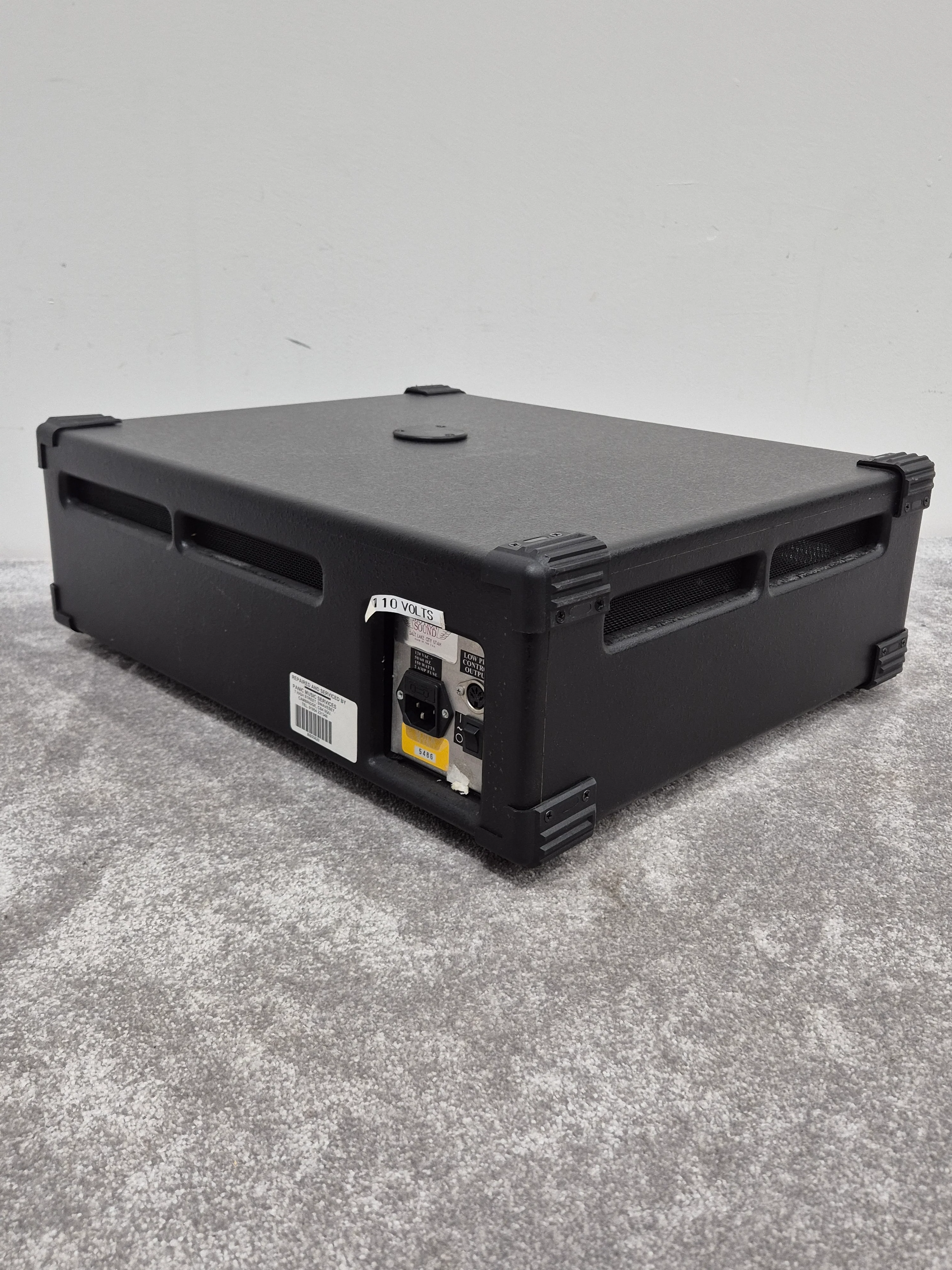 Motion Sound Pro-3 - Portable Leslie Simulator w/ Pro 3 Footswitch and Step Down Converter (US) - Image 4