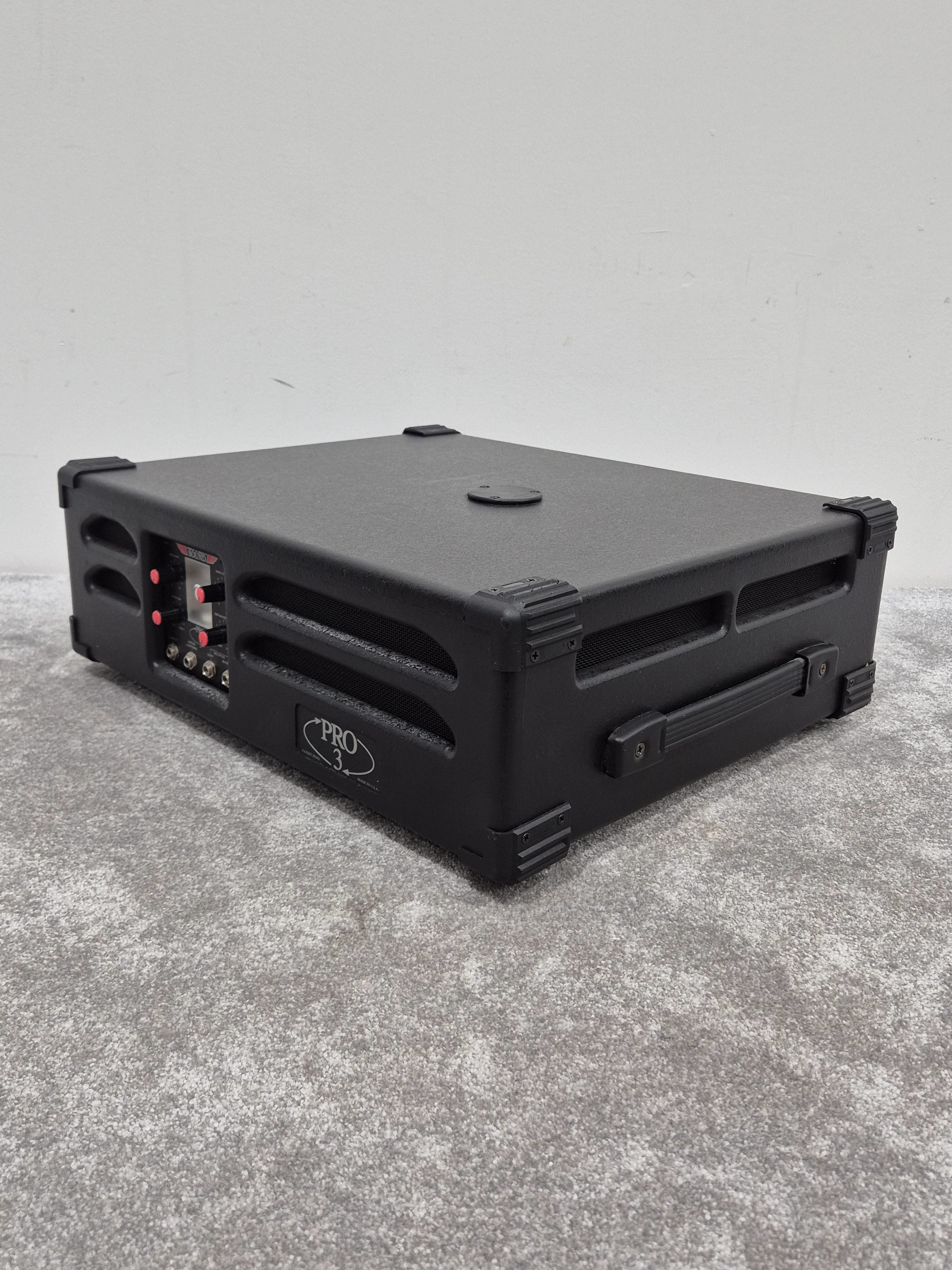 Motion Sound Pro-3 - Portable Leslie Simulator w/ Pro 3 Footswitch and Step Down Converter (US) - Image 8