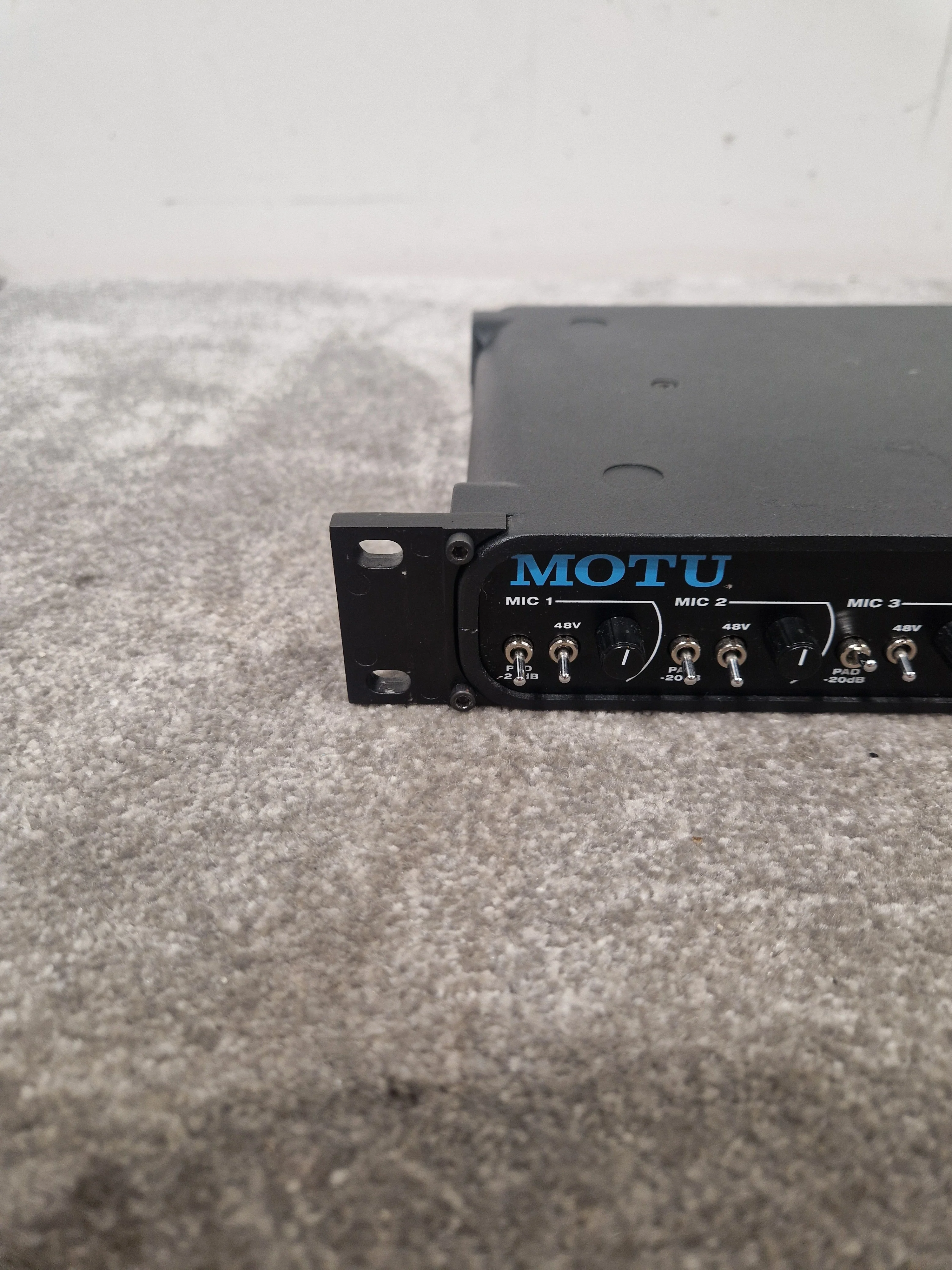 Motu 8-PRE - FireWire Audio Interface - Spares or Repair - Image 5