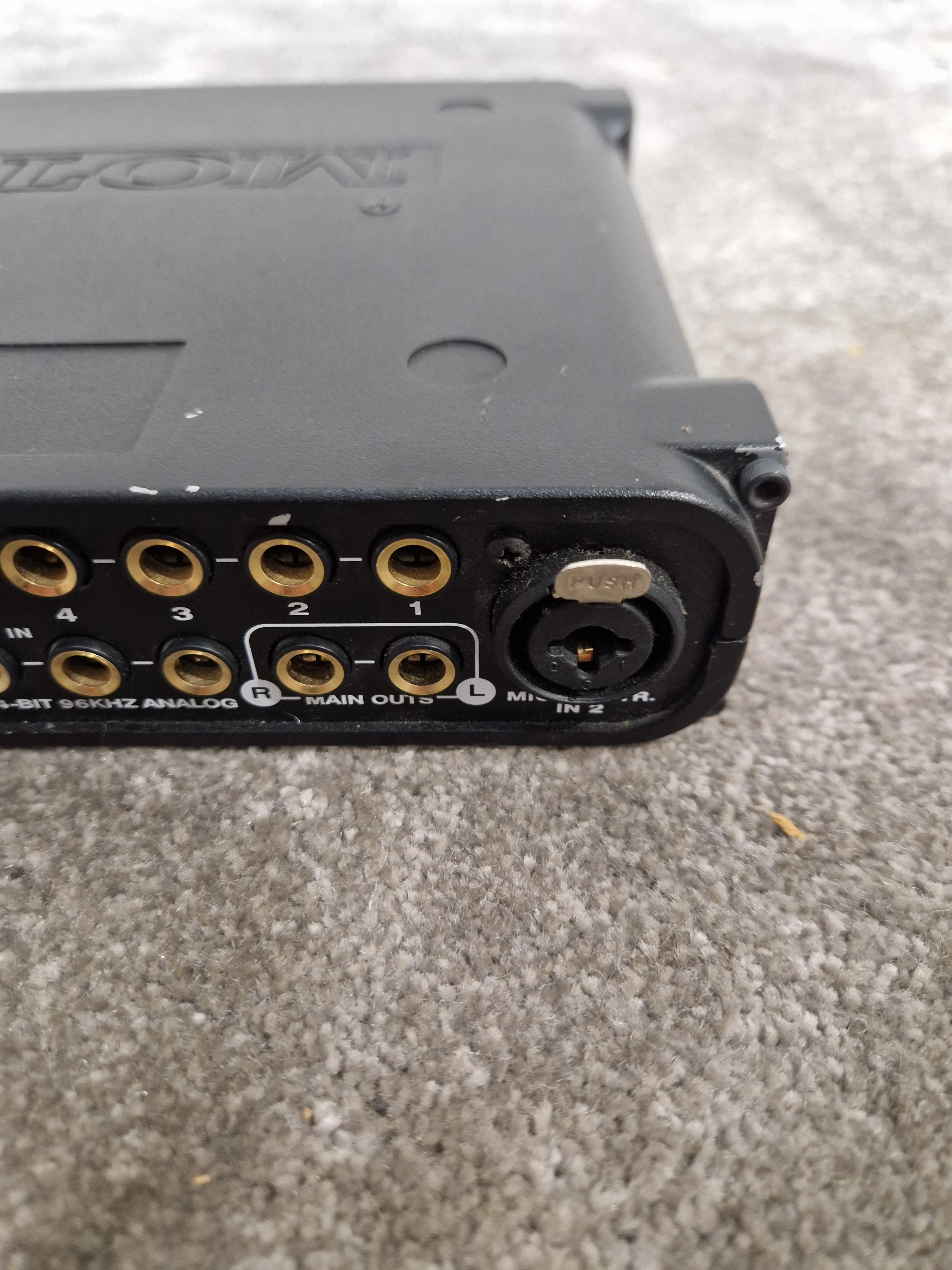 MOTU UltraLite - Audio Interface - Black - Excellent - Image 12