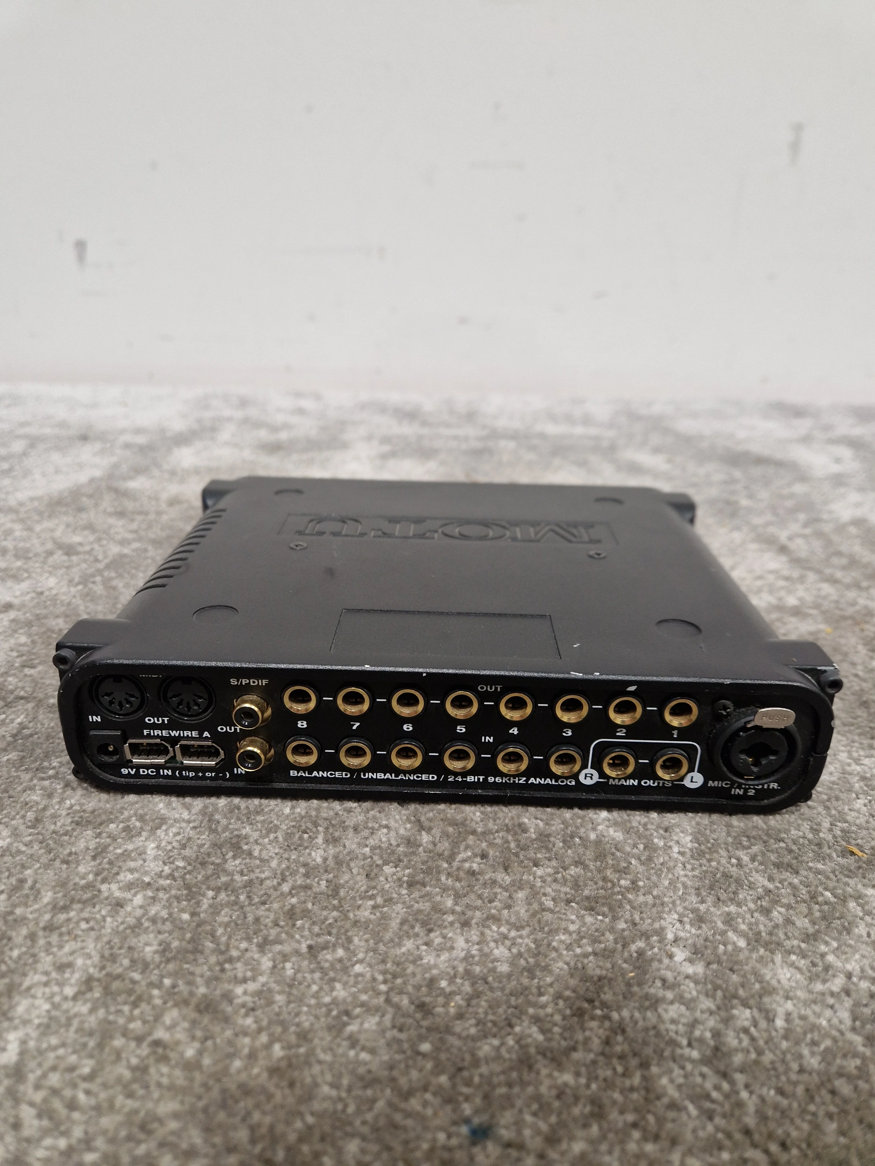 MOTU UltraLite - Audio Interface - Black - Excellent - Image 7