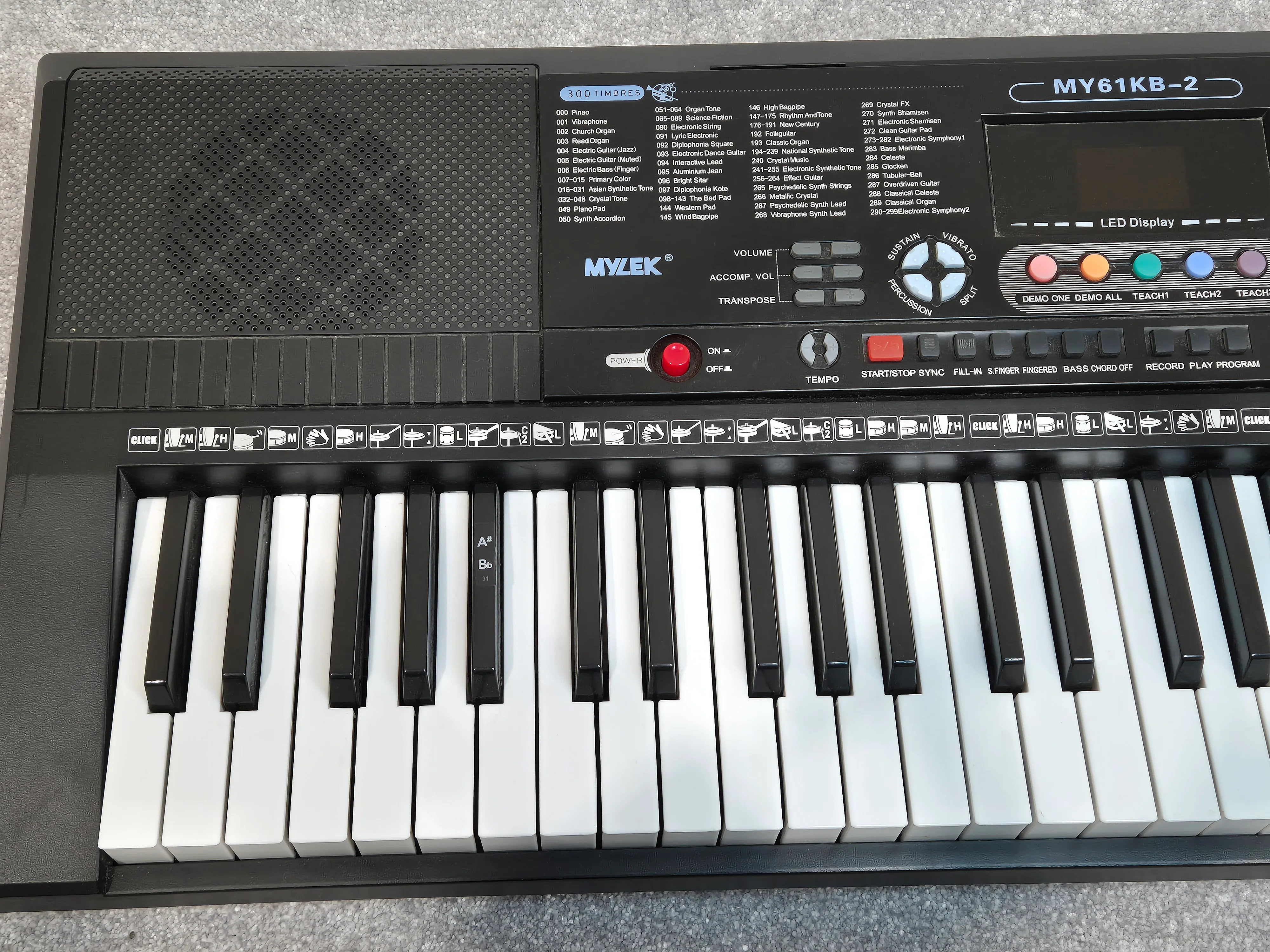 MYLEK MY61KB2 - 61 Key Electronic Keyboard - Black - Image 2