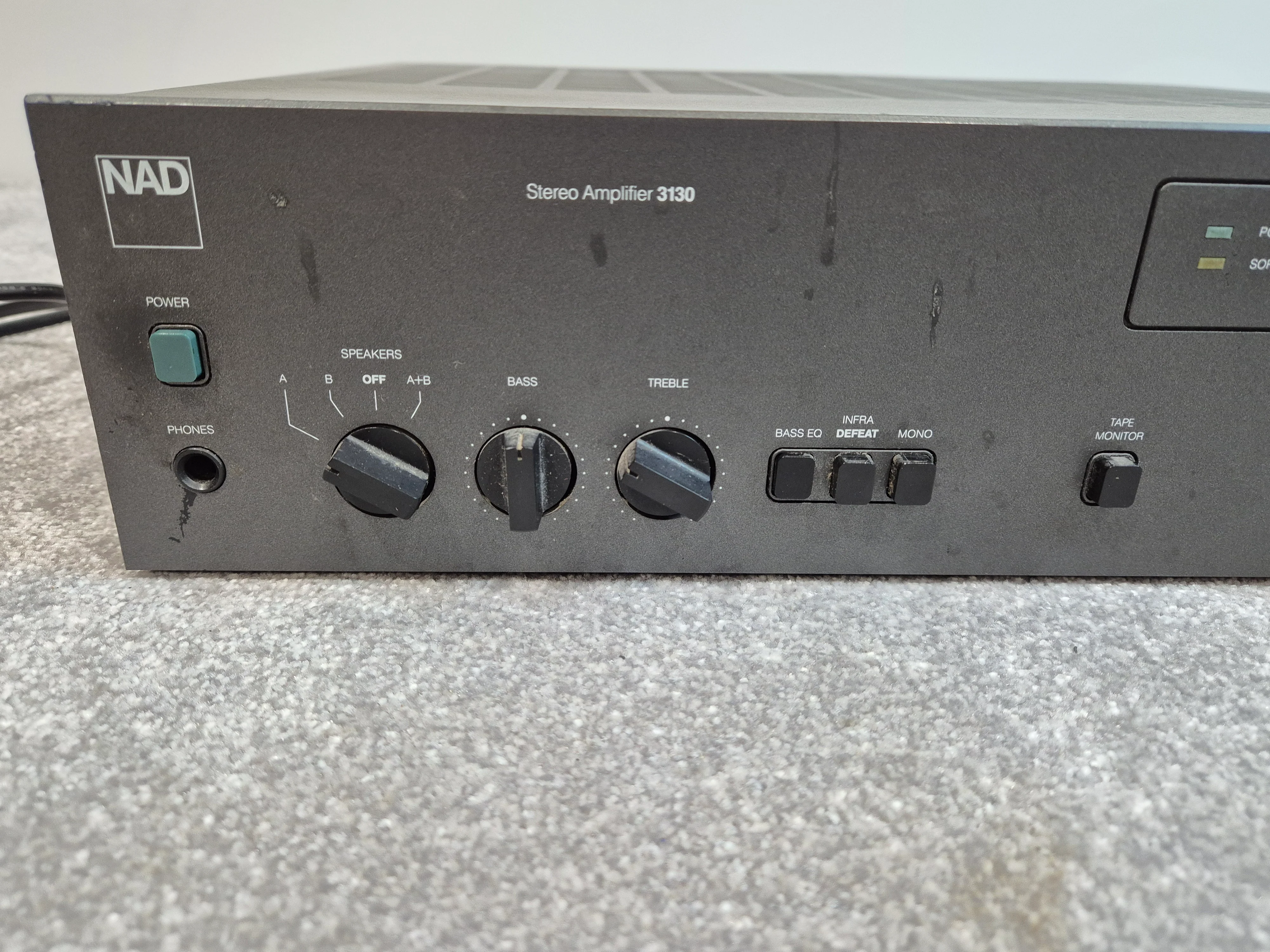 NAD 3130 Amplifier - Stereo Integrated Amplifier - 30-watts Per Channel - Image 2
