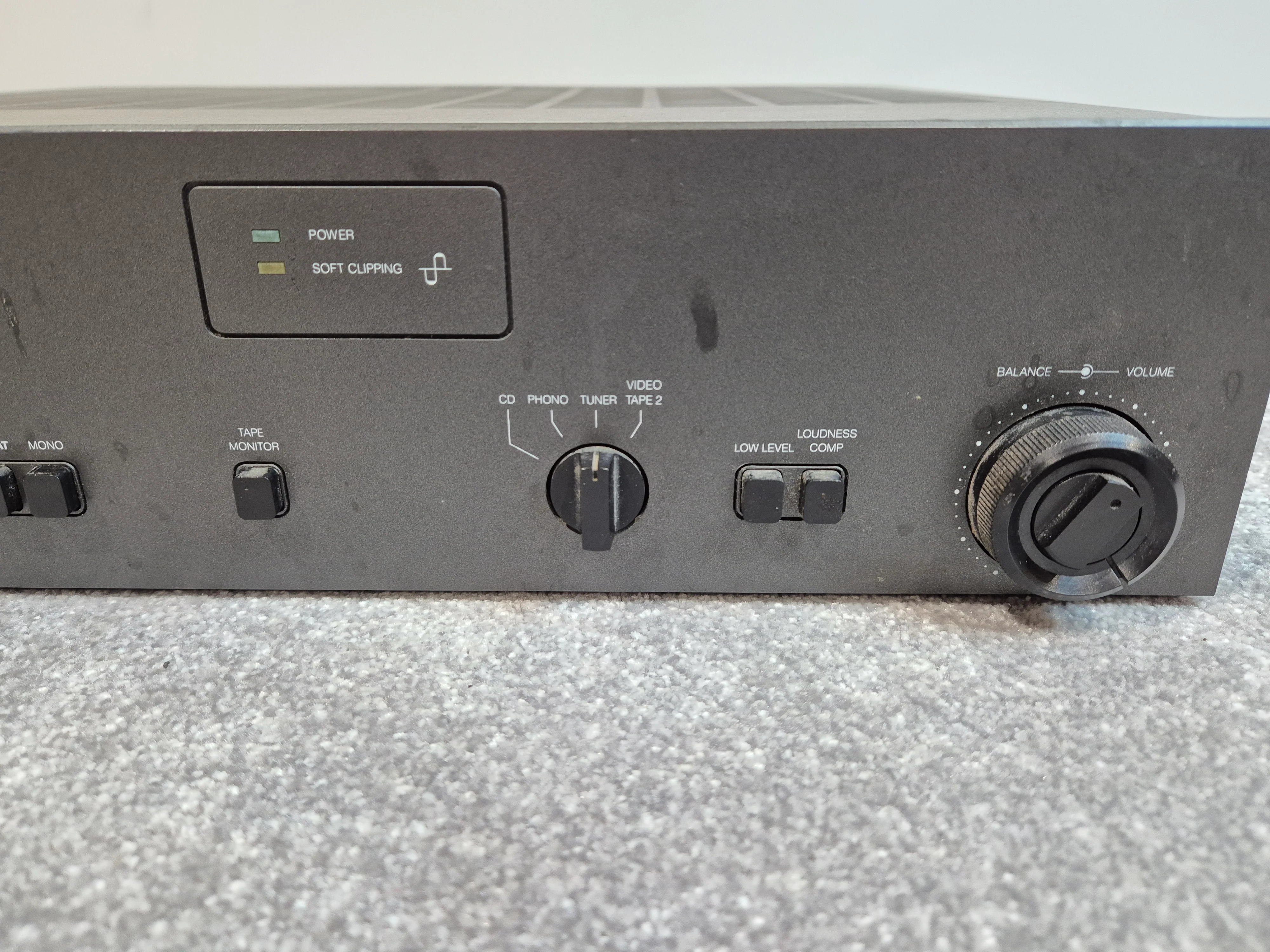 NAD 3130 Amplifier - Stereo Integrated Amplifier - 30-watts Per Channel - Image 3