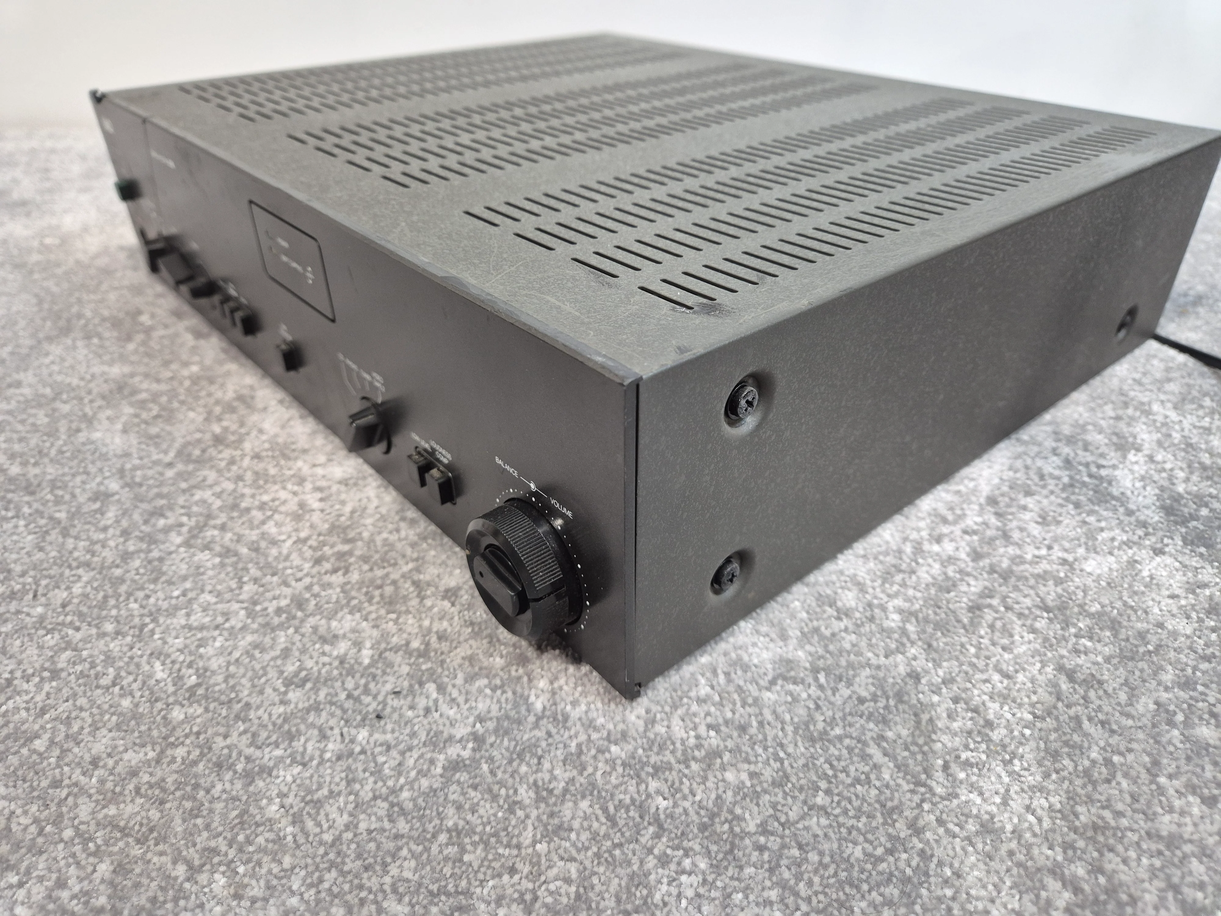 NAD 3130 Amplifier - Stereo Integrated Amplifier - 30-watts Per Channel (Fair Condition) - Image 12