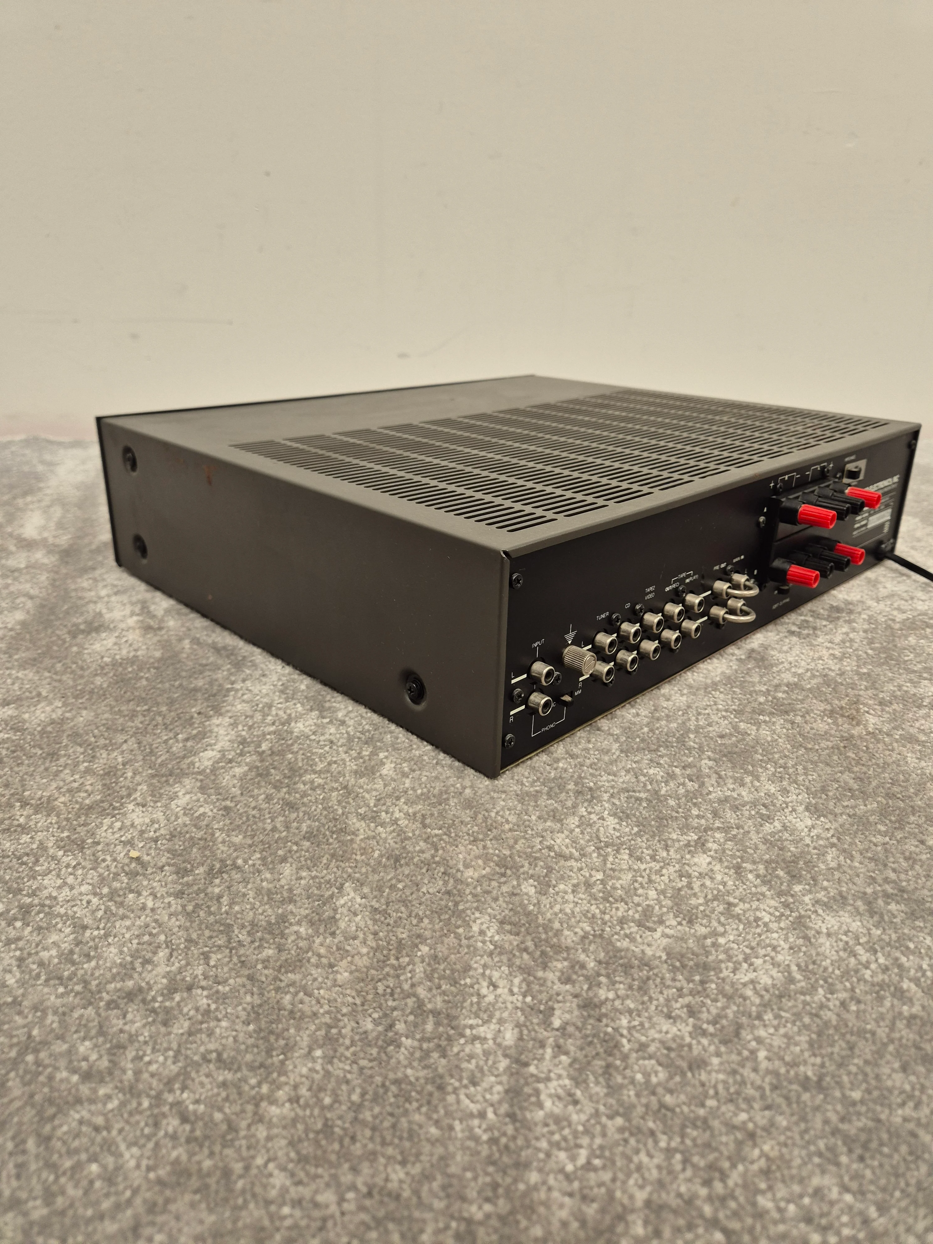 NAD 3130 Amplifier - Stereo Integrated Amplifier - 30-watts Per Channel - Image 10