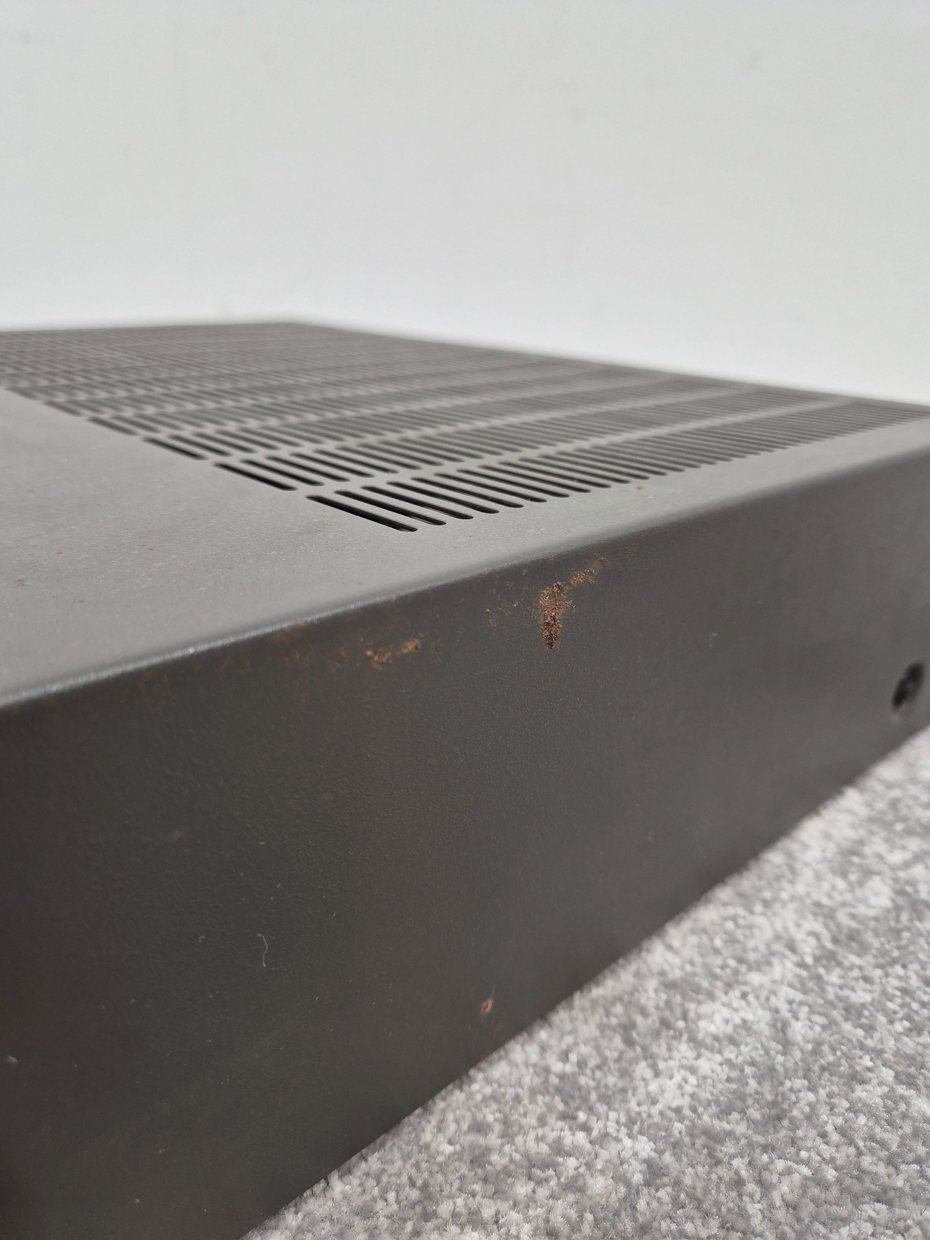 NAD 3130 Amplifier - Stereo Integrated Amplifier - 30-watts Per Channel - Image 12