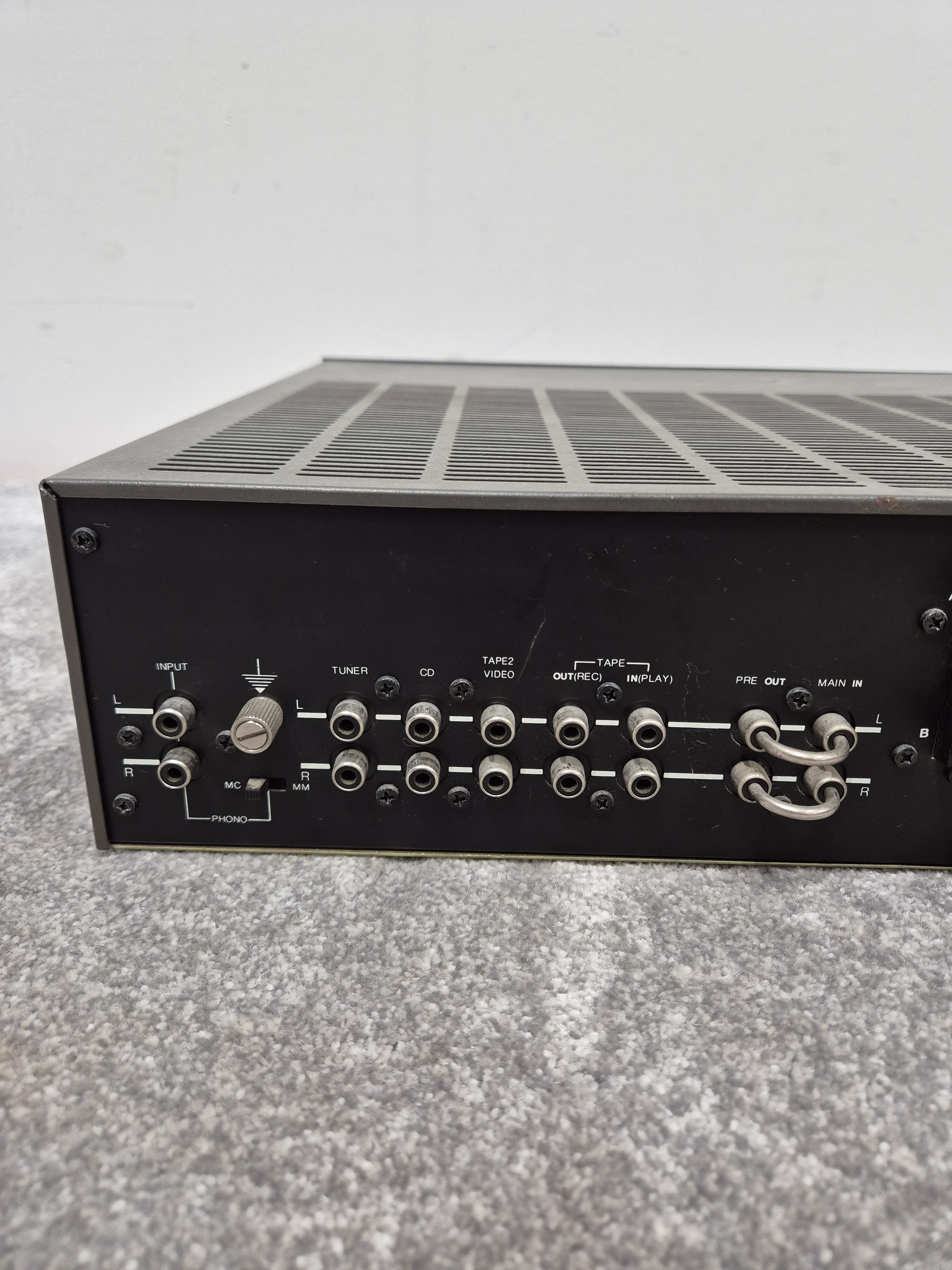NAD 3130 Amplifier - Stereo Integrated Amplifier - 30-watts Per Channel - Image 8