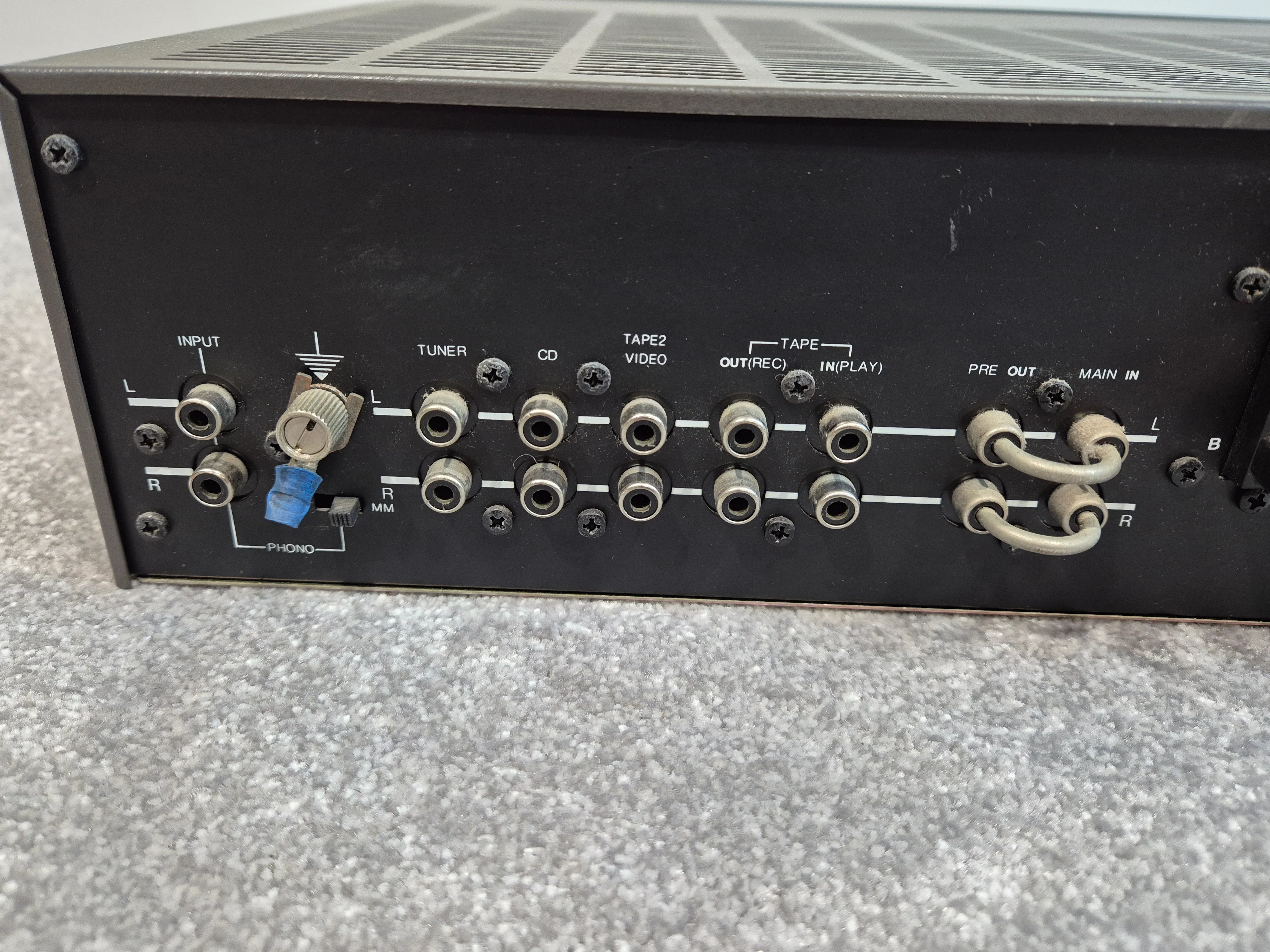 NAD 3130 Amplifier - Stereo Integrated Amplifier - 30-watts Per Channel - Image 7