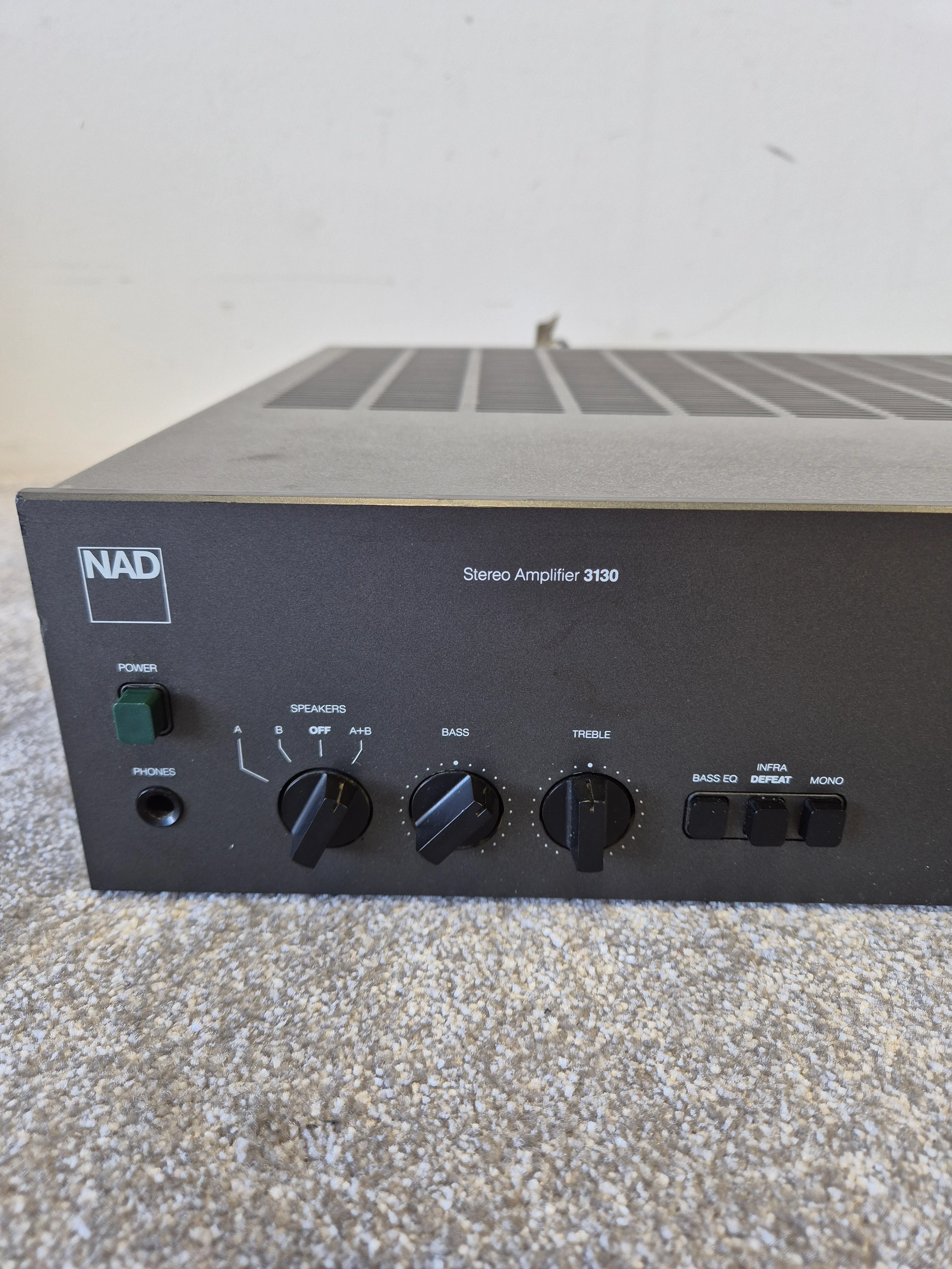 NAD 3130 Amplifier - Stereo Integrated Amplifier - Spares or Repair - Image 2
