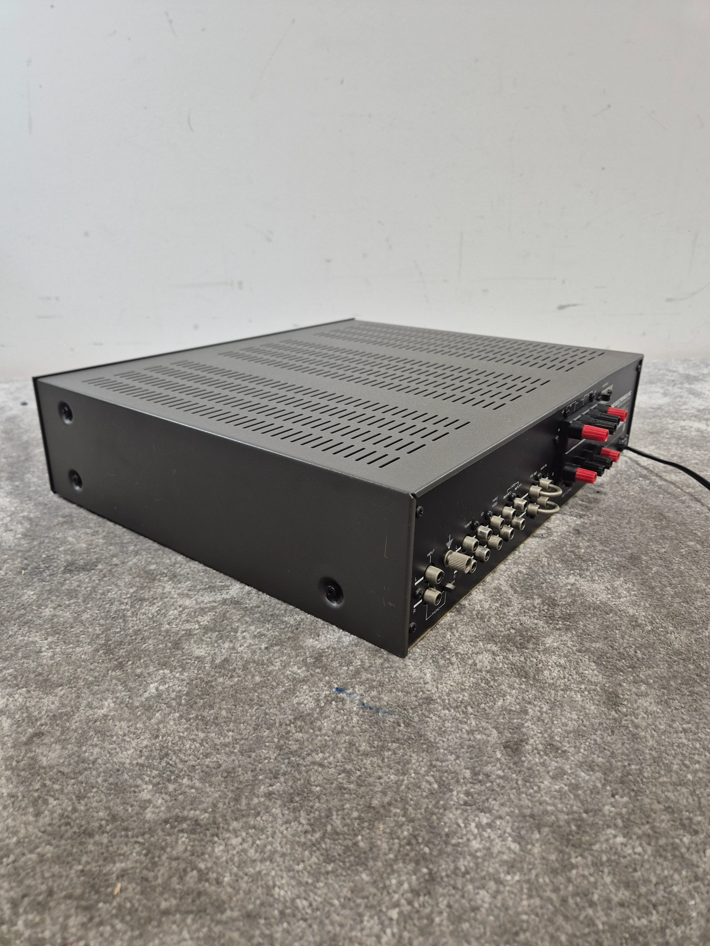 NAD 3130 - Integrated Stereo Amplifier - Excellent w/ Power Supply - Image 11