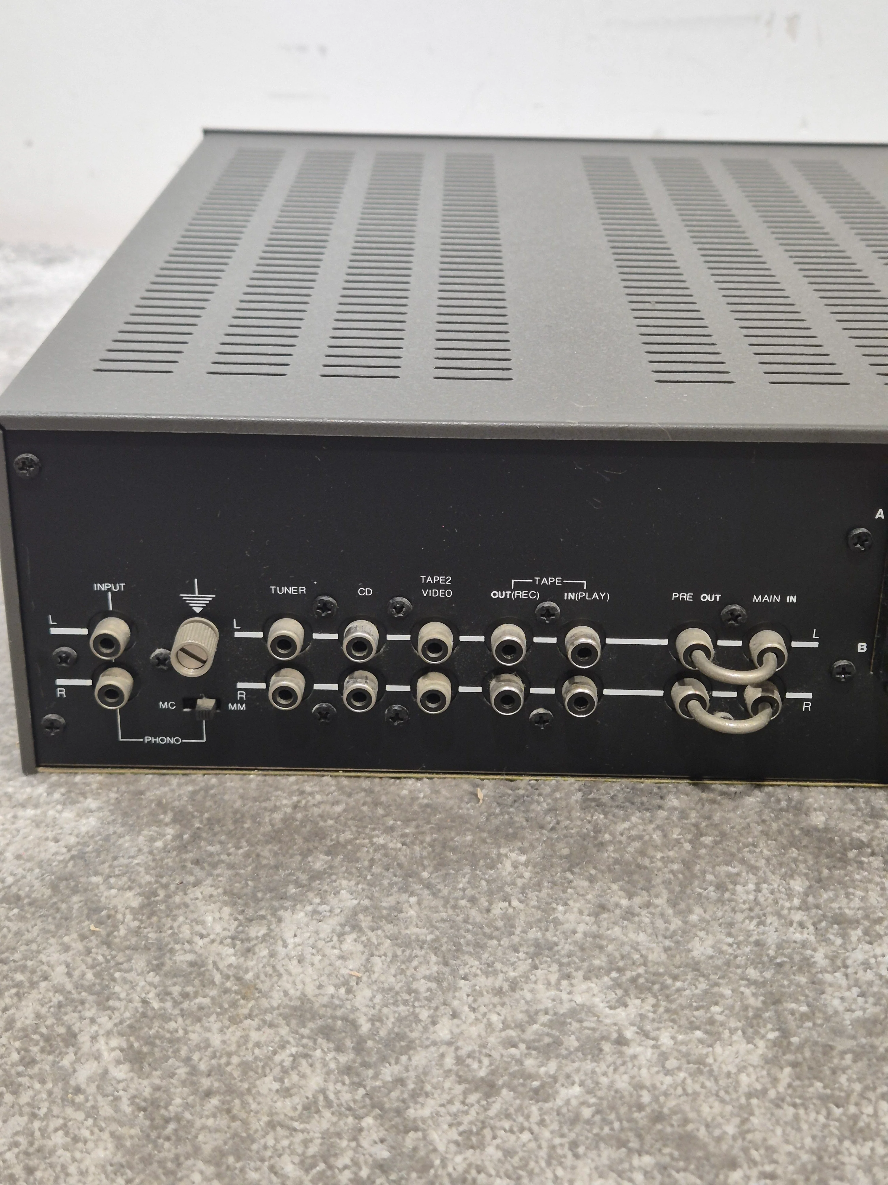 NAD 3130 - Integrated Stereo Amplifier - Excellent w/ Power Supply - Image 9