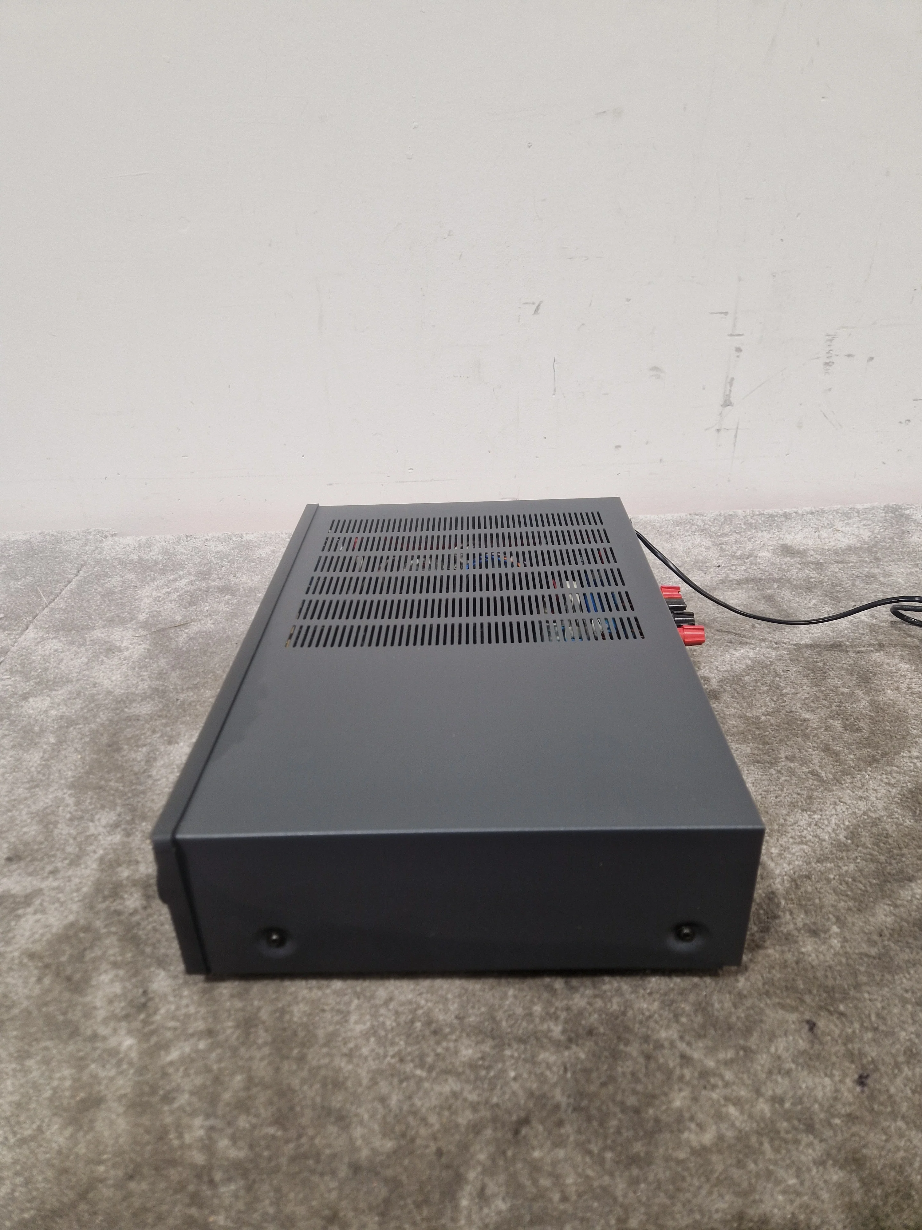 NAD C 320BEE - Stereo Integrated Amplifier - Excellent - Image 8