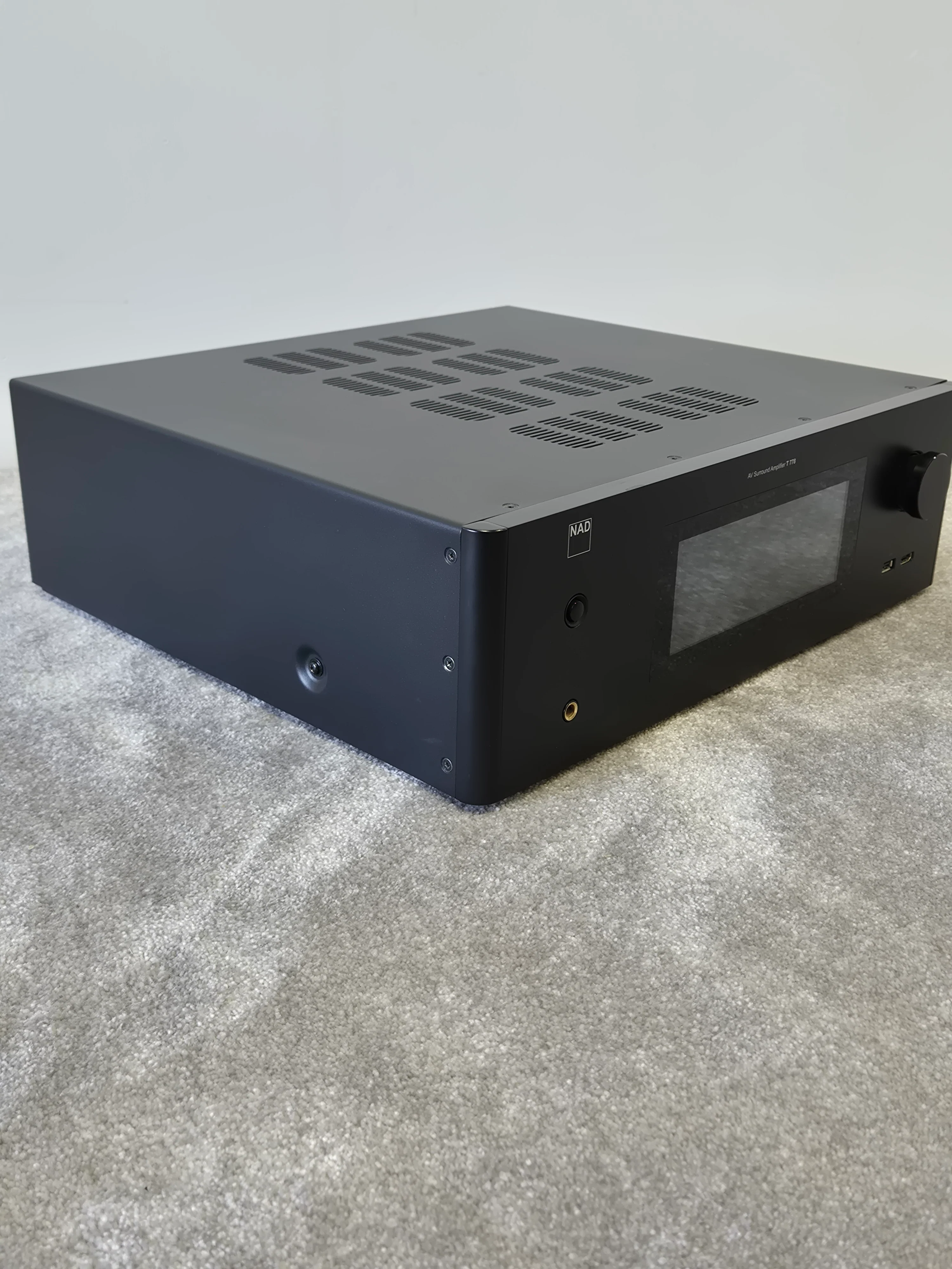 NAD T778 - AV Receiver w/ Original Box - Image 5