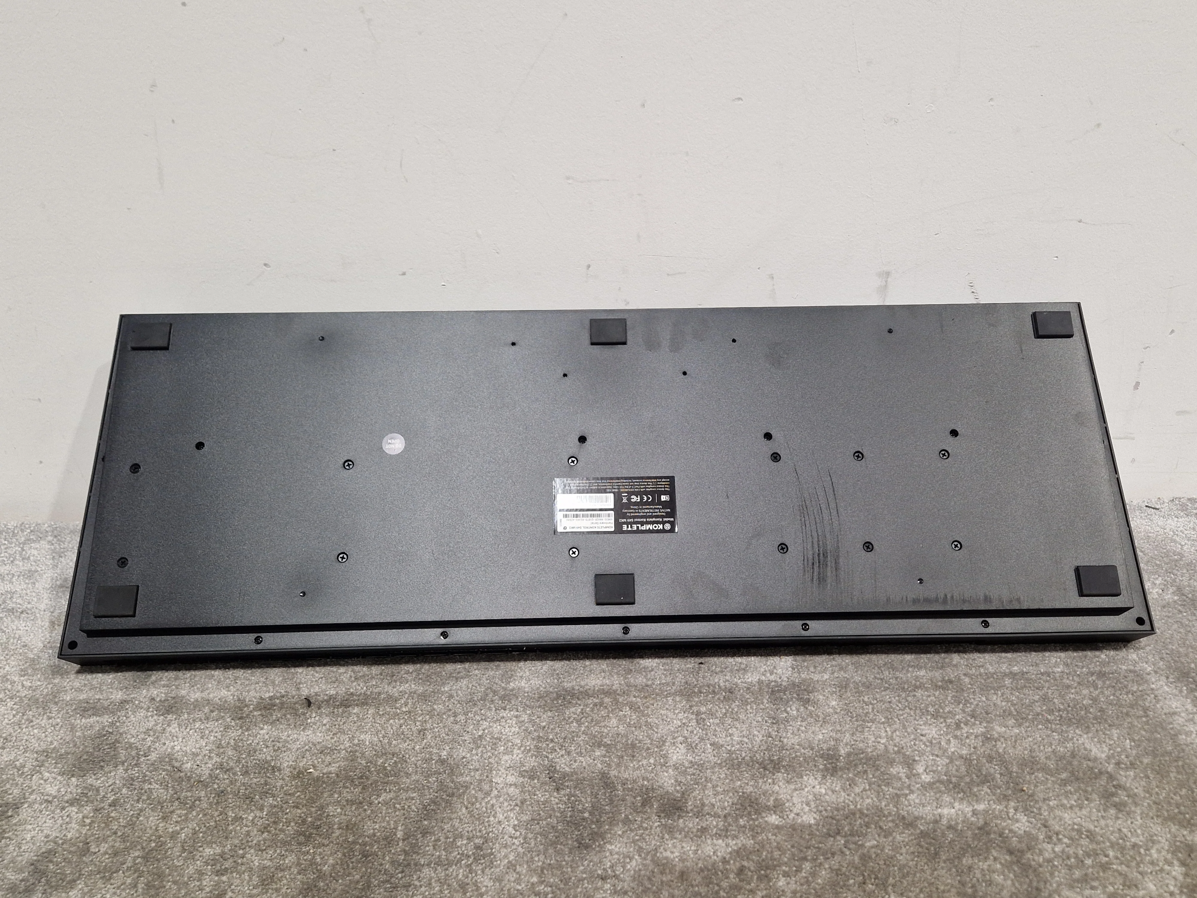Native Instruments Komplete Kontrol S49 Limited Edition Black Keyboard - 49-Key Semi-Weighted, NKS Integration - Excellent w/ Original Box & Power Supply - Image 14