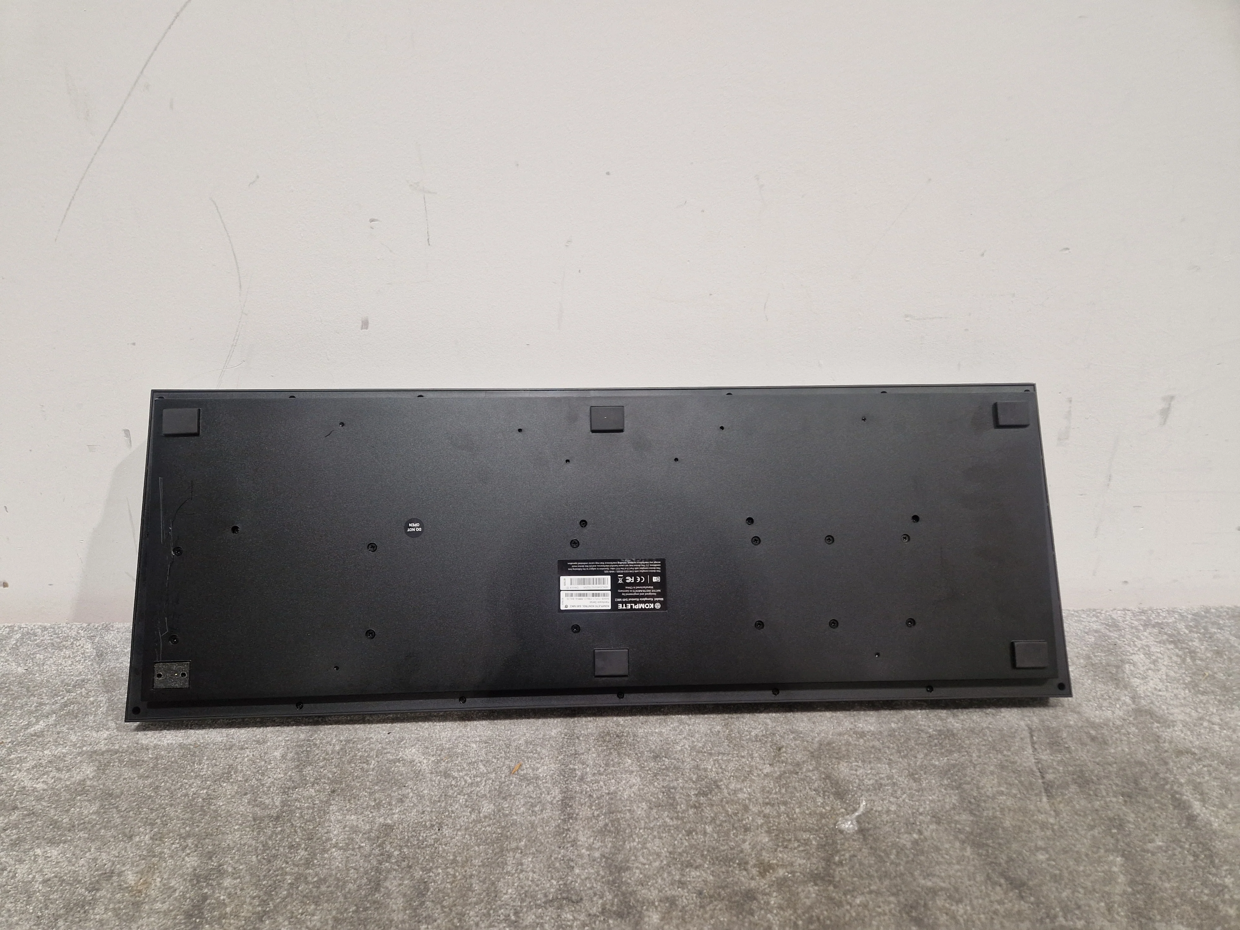 Native Instruments Komplete Kontrol S49 MK2 - MIDI Controller Keyboard - Black - Excellent w/ Original Box - Image 12