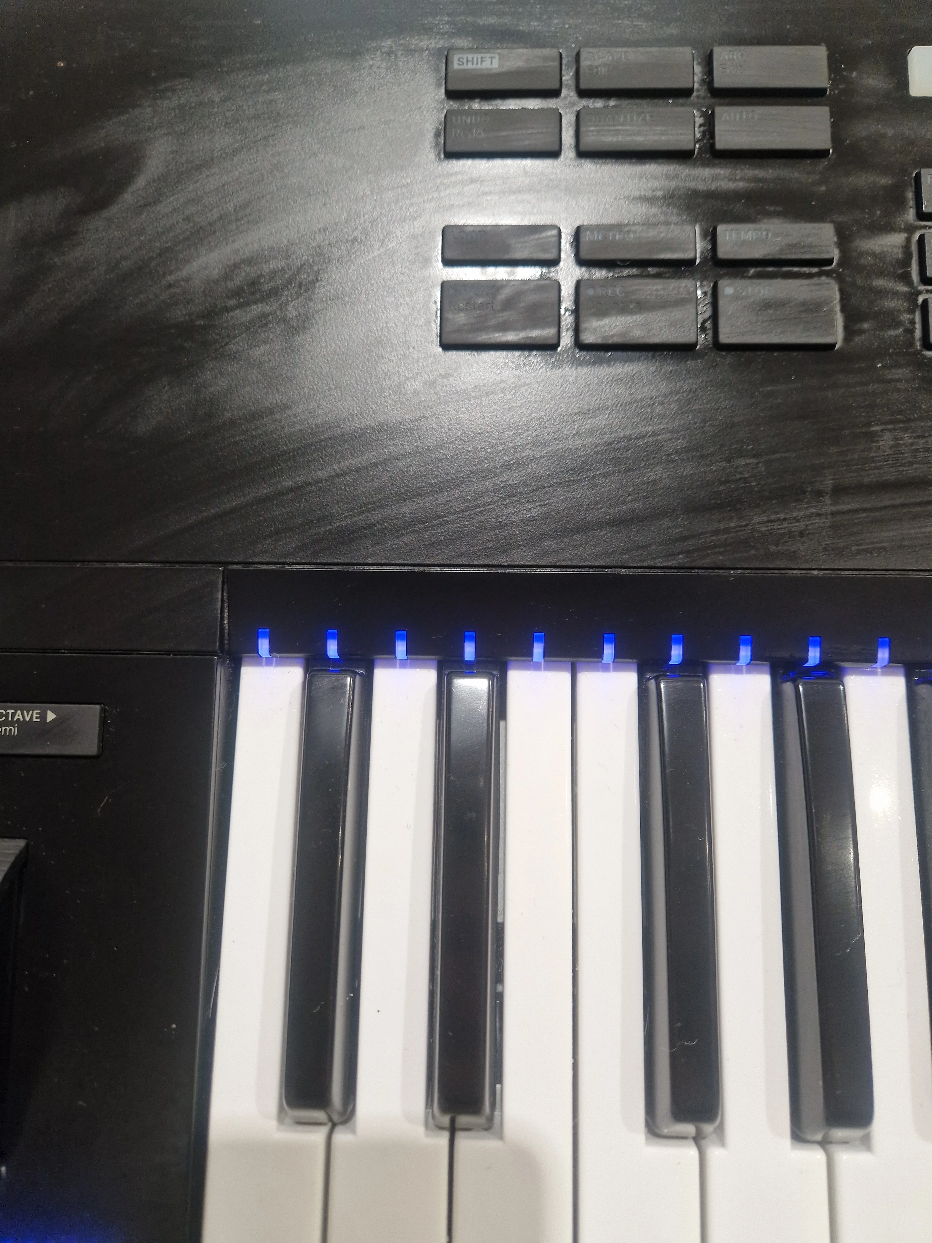 Native Instruments Komplete Kontrol S49 MK2 - MIDI Controller Keyboard - Black - Excellent w/ Original Box - Image 14