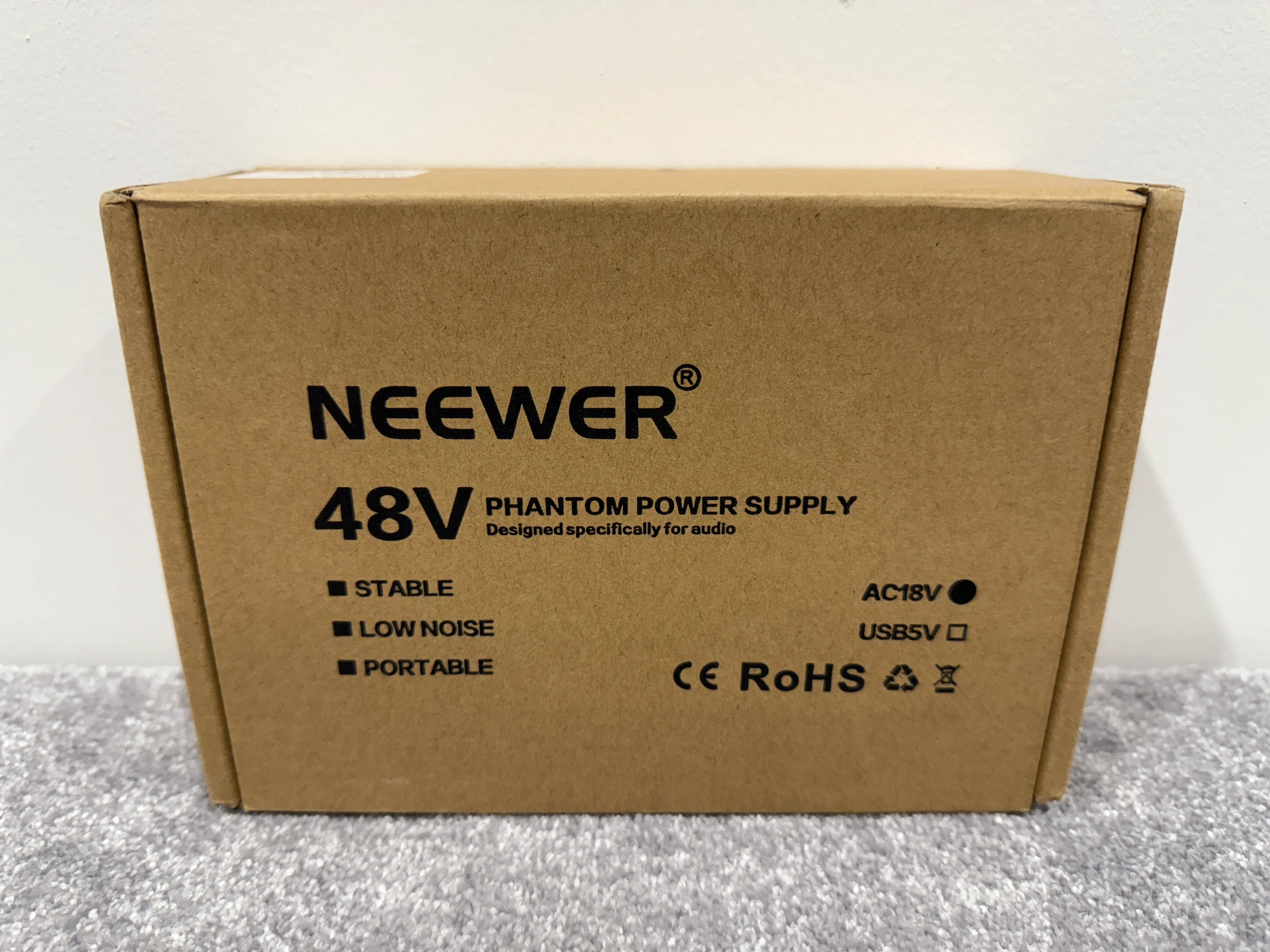 Neewer NW-100 - 48v Phantom Power Supply - Audio Equipment - 48v Power, XLR Inputs - Open Box w/ Original Box & Power Supply - Image 9