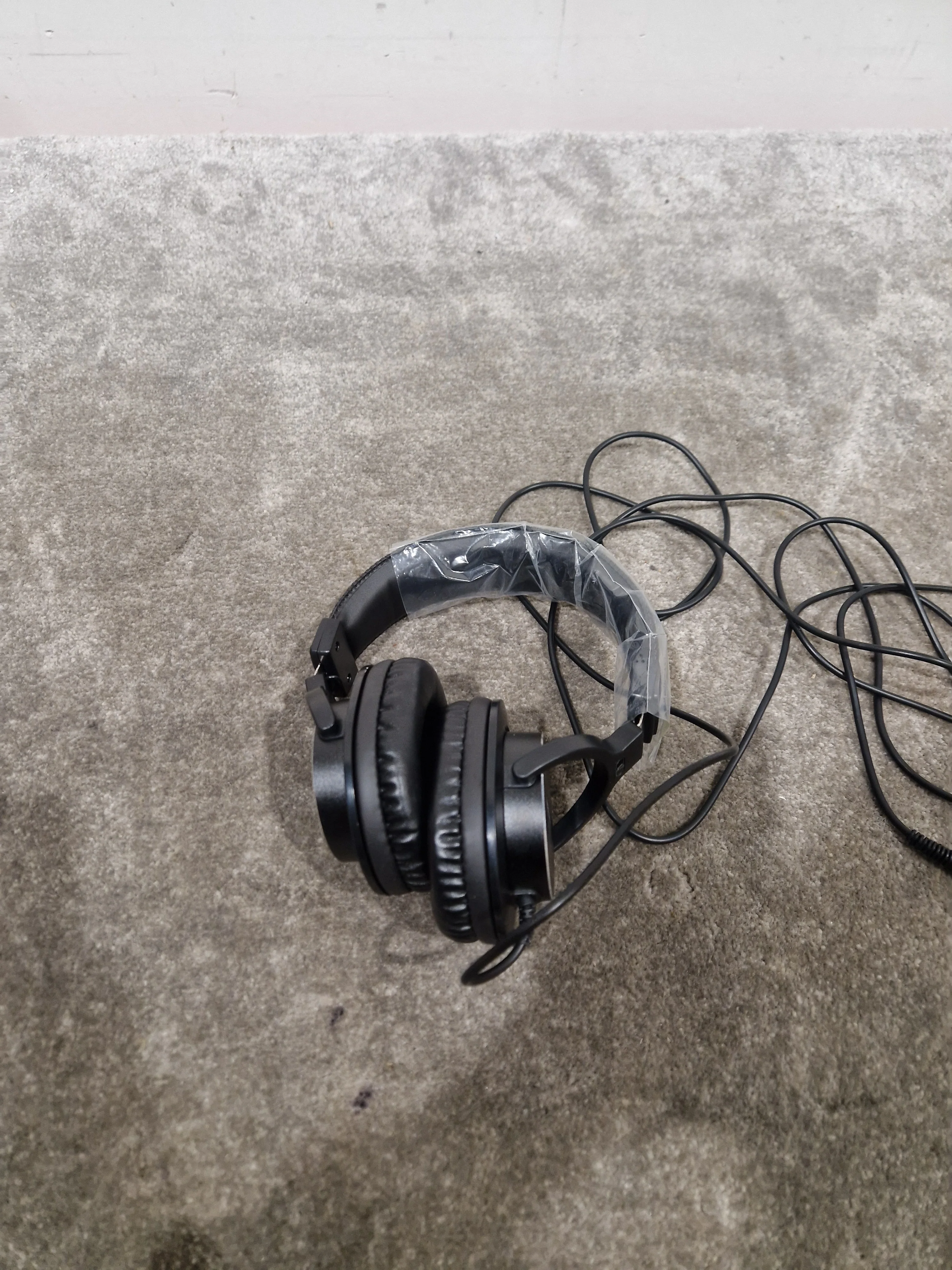 Neewer NW-3000 - Studio Headphones - Black - Like New w/ Original Box & Manuals - Image 14