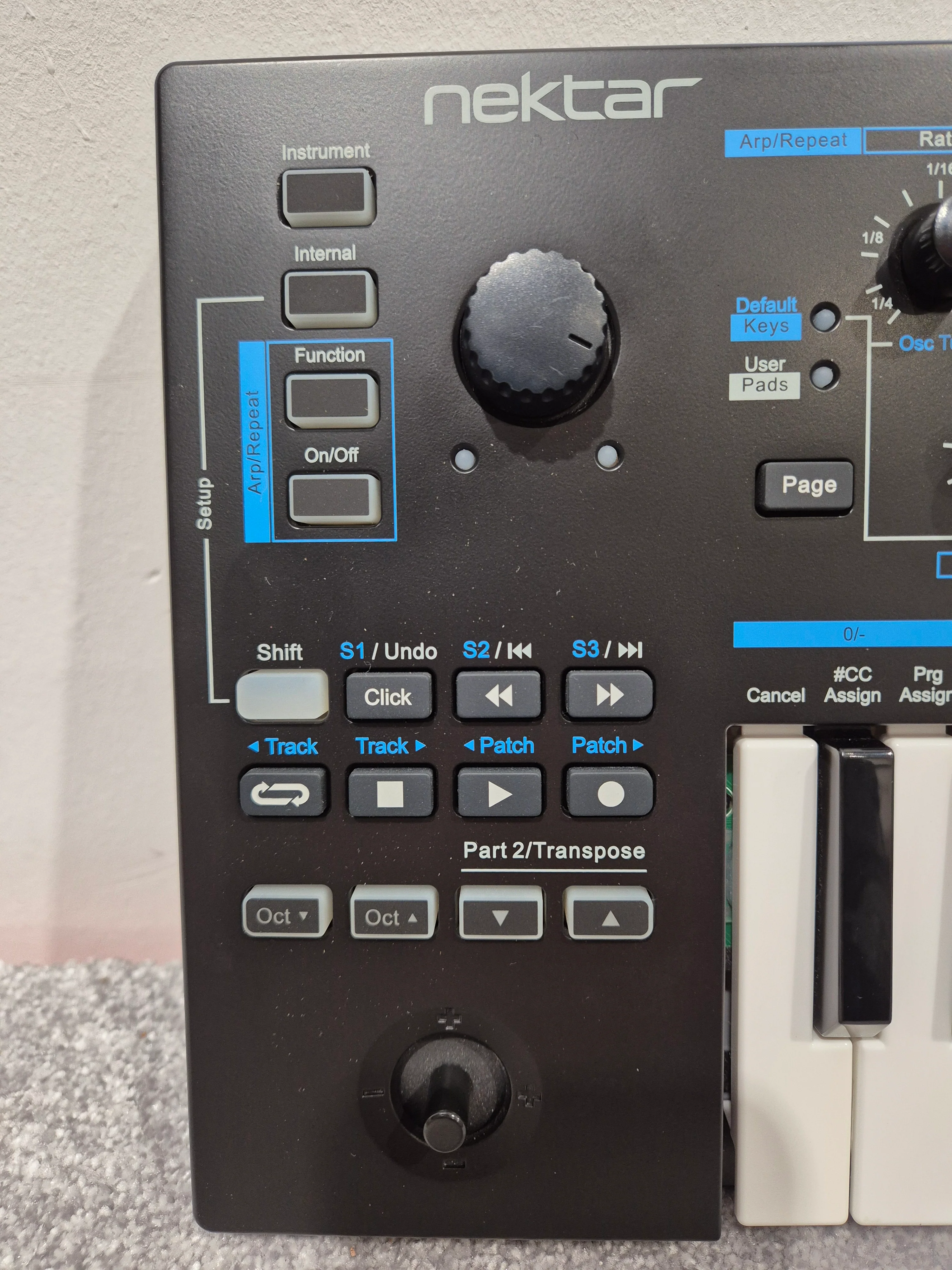 Nektar LX Mini - Compact and Versatile USB MIDI Controller - Image 5