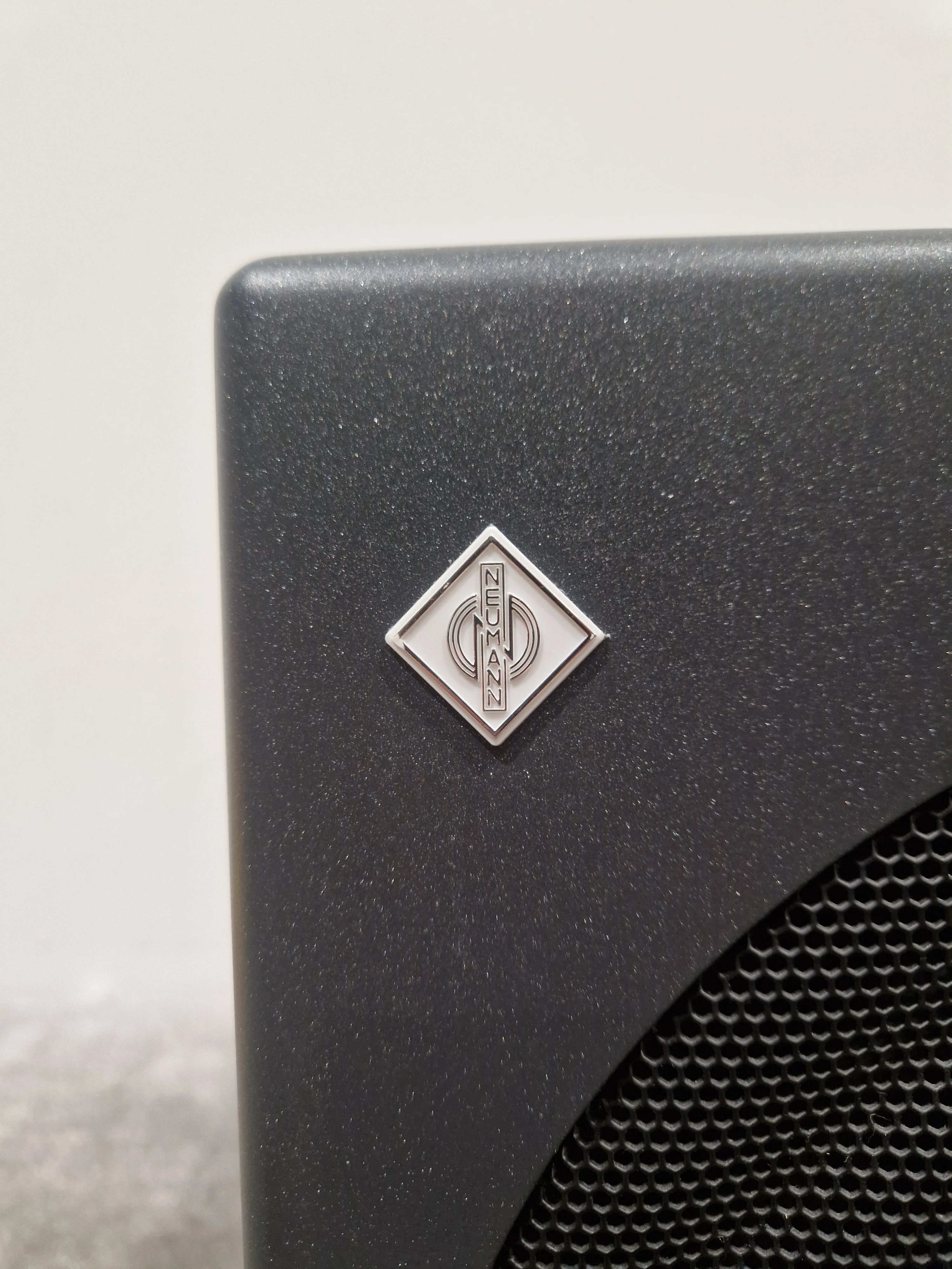 Neumann KH-750 DSP Subwoofer - DSP-Controlled Sub - Excellent w/ Original Box & Power Cable - Image 3