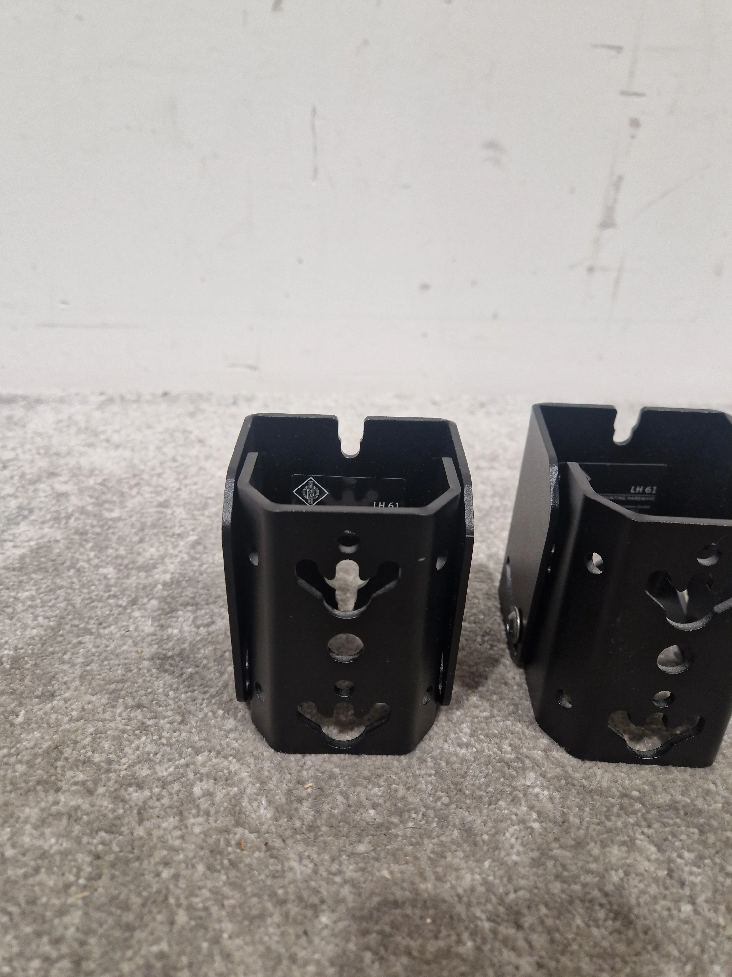 Neumann LH-61 Loudspeaker Stand Pair - Adjustable Height - Excellent - Image 15