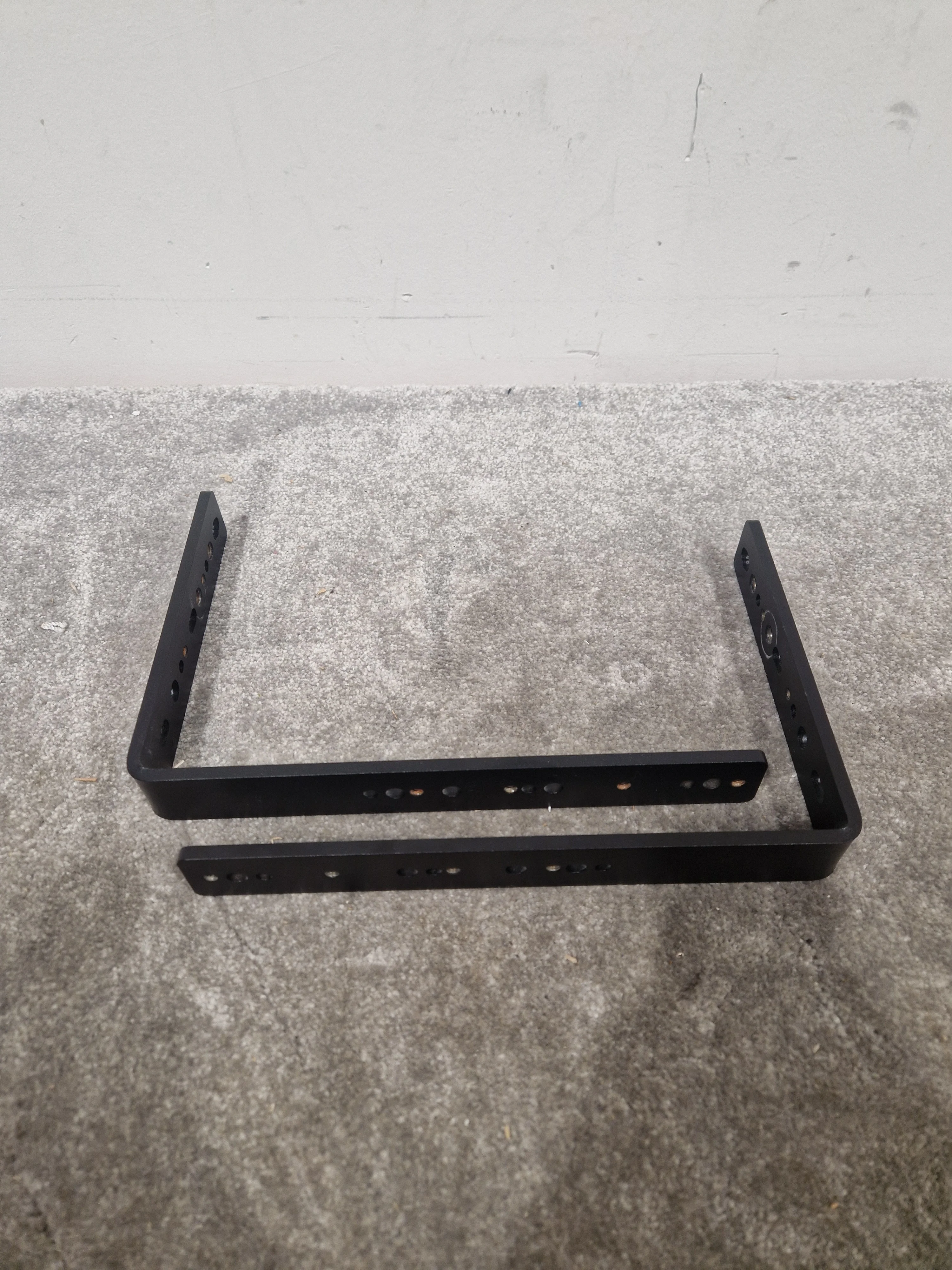 Neumann LH-61 Loudspeaker Stand Pair - Adjustable Height - Excellent - Image 2